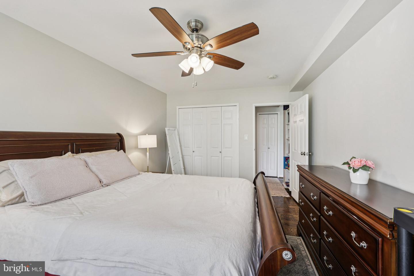 6631 WAKEFIELD DR #407, ALEXANDRIA, Virginia 22307, 1 Bedroom Bedrooms, ,1 BathroomBathrooms,Residential,For sale,6631 WAKEFIELD DR #407,VAFX2255664 MLS # VAFX2255664