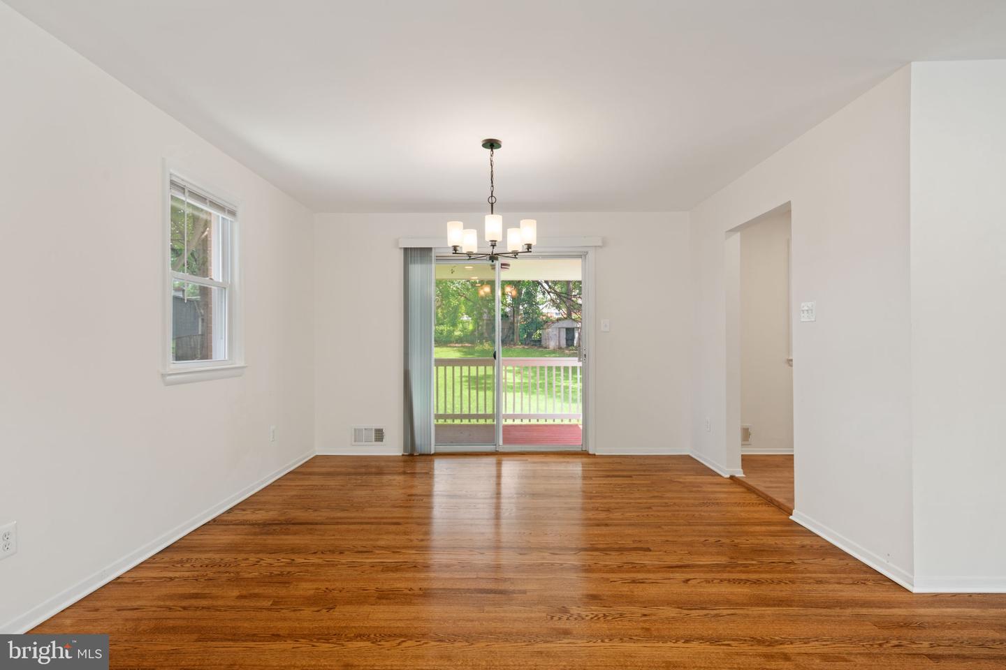 5308 PORTSMOUTH RD, FAIRFAX, Virginia 22032, 5 Bedrooms Bedrooms, ,3 BathroomsBathrooms,Residential,For sale,5308 PORTSMOUTH RD,VAFX2255674 MLS # VAFX2255674