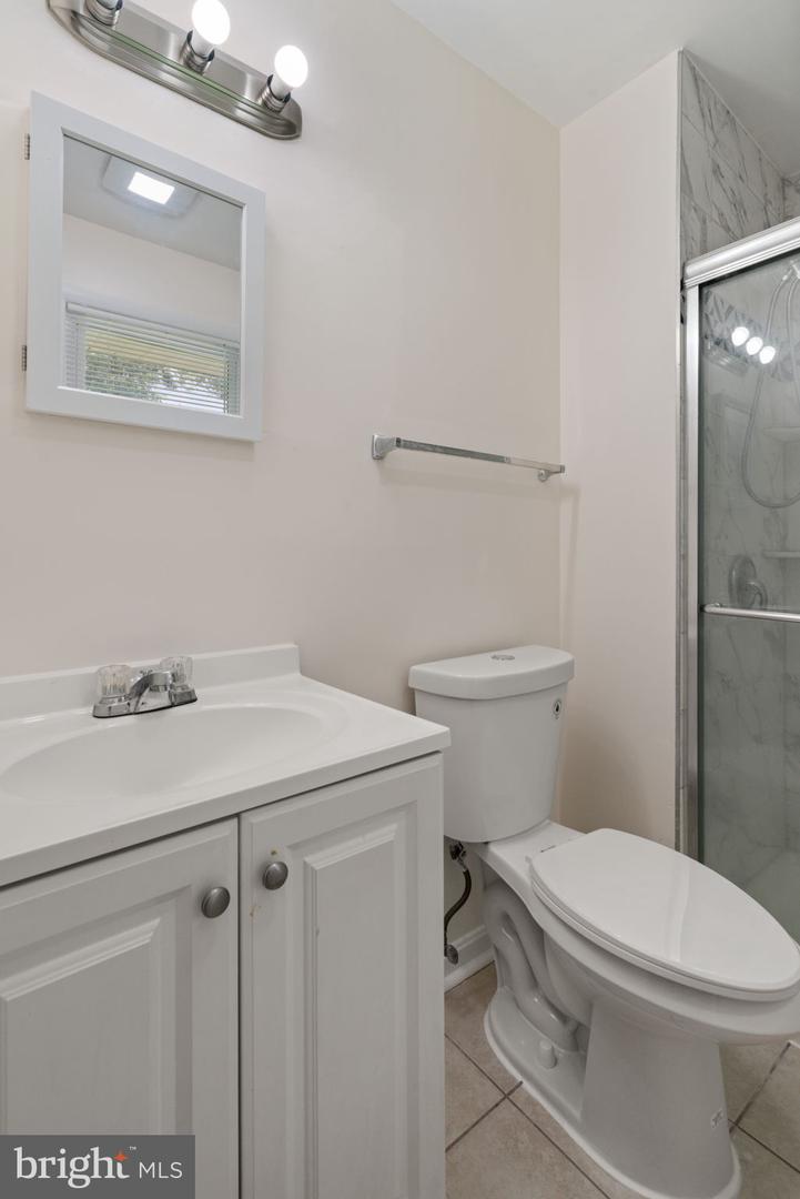 5308 PORTSMOUTH RD, FAIRFAX, Virginia 22032, 5 Bedrooms Bedrooms, ,3 BathroomsBathrooms,Residential,For sale,5308 PORTSMOUTH RD,VAFX2255674 MLS # VAFX2255674
