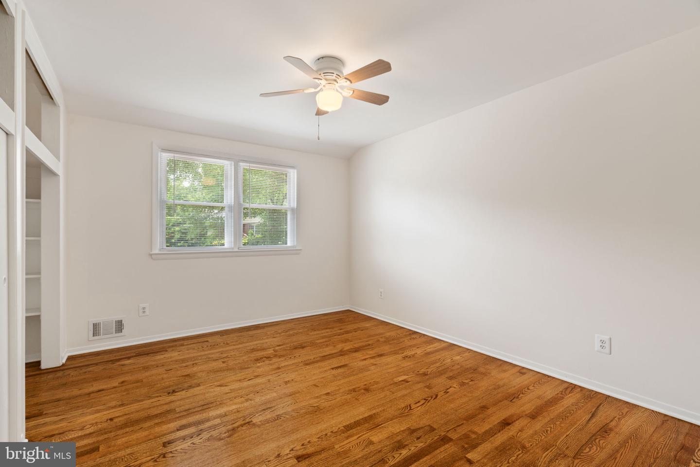 5308 PORTSMOUTH RD, FAIRFAX, Virginia 22032, 5 Bedrooms Bedrooms, ,3 BathroomsBathrooms,Residential,For sale,5308 PORTSMOUTH RD,VAFX2255674 MLS # VAFX2255674
