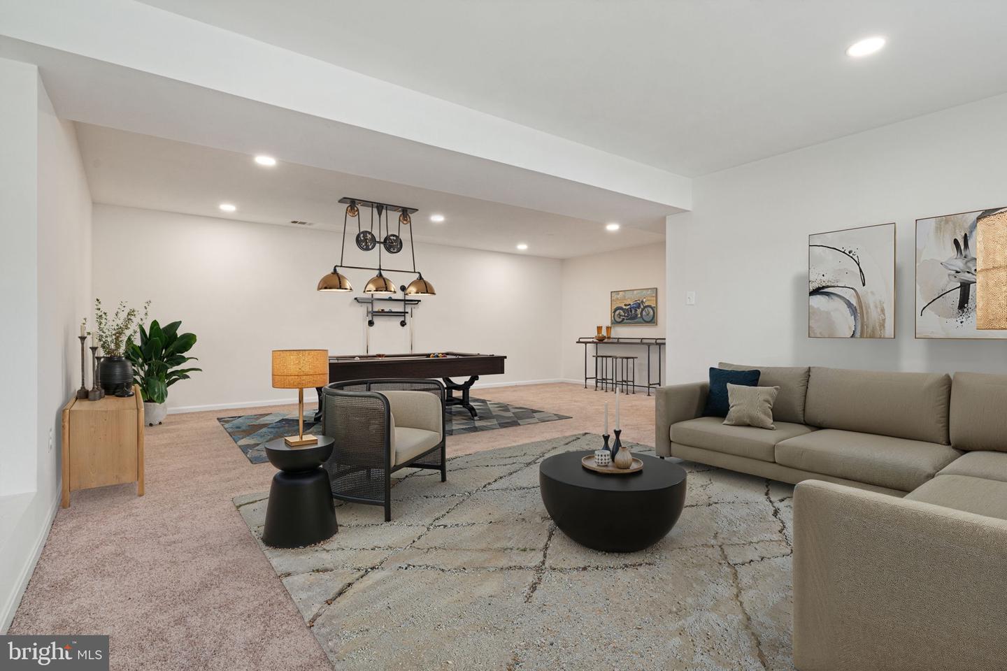5308 PORTSMOUTH RD, FAIRFAX, Virginia 22032, 5 Bedrooms Bedrooms, ,3 BathroomsBathrooms,Residential,For sale,5308 PORTSMOUTH RD,VAFX2255674 MLS # VAFX2255674
