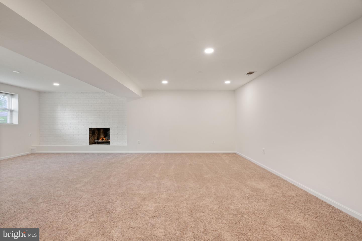 5308 PORTSMOUTH RD, FAIRFAX, Virginia 22032, 5 Bedrooms Bedrooms, ,3 BathroomsBathrooms,Residential,For sale,5308 PORTSMOUTH RD,VAFX2255674 MLS # VAFX2255674