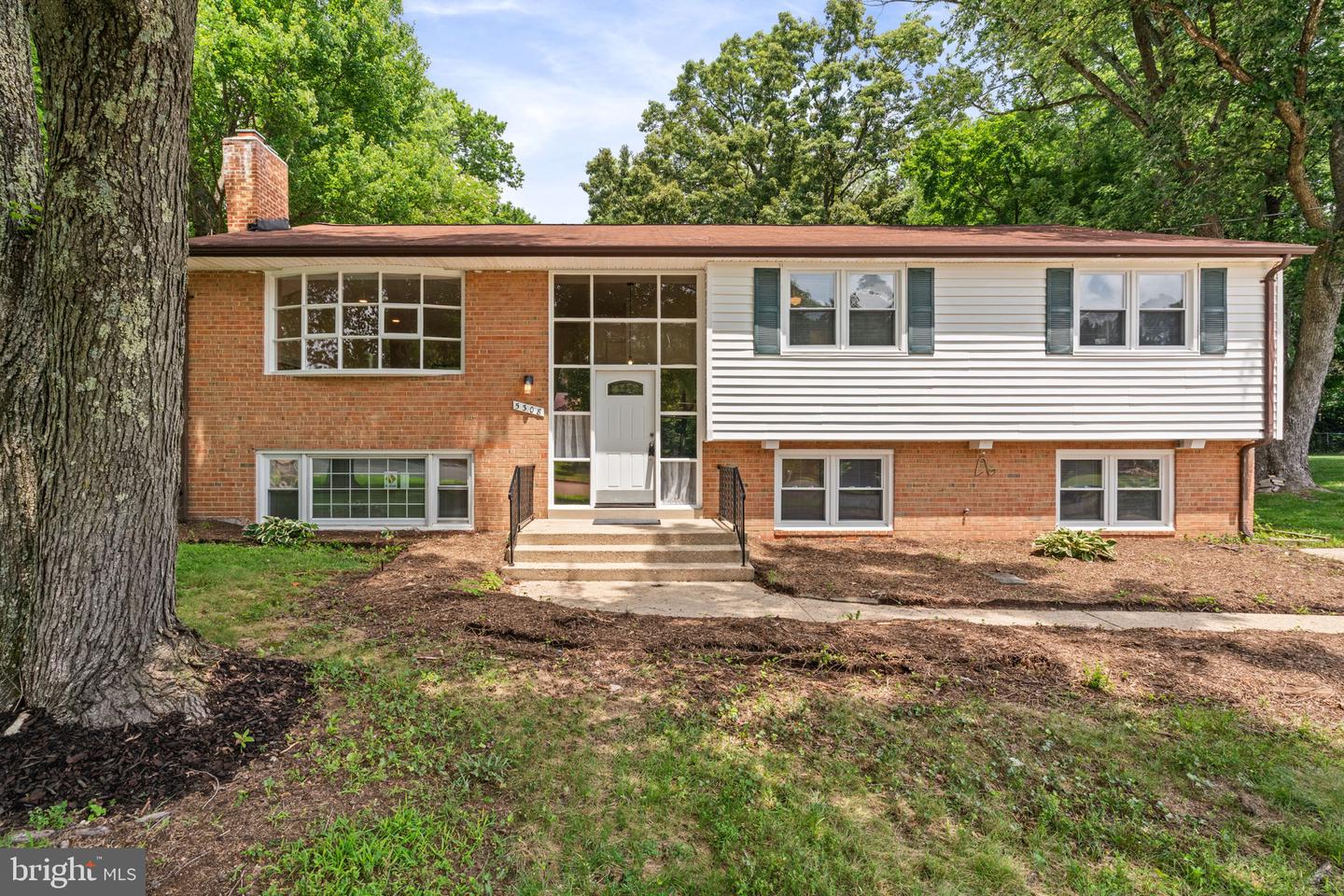 5308 PORTSMOUTH RD, FAIRFAX, Virginia 22032, 5 Bedrooms Bedrooms, ,3 BathroomsBathrooms,Residential,For sale,5308 PORTSMOUTH RD,VAFX2255674 MLS # VAFX2255674