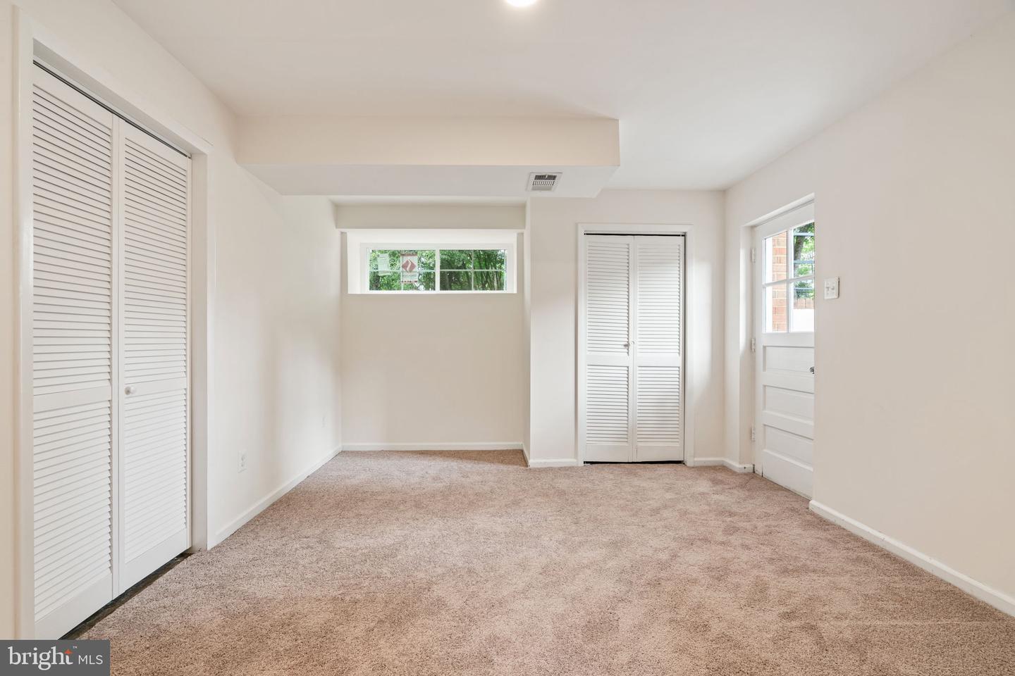 5308 PORTSMOUTH RD, FAIRFAX, Virginia 22032, 5 Bedrooms Bedrooms, ,3 BathroomsBathrooms,Residential,For sale,5308 PORTSMOUTH RD,VAFX2255674 MLS # VAFX2255674