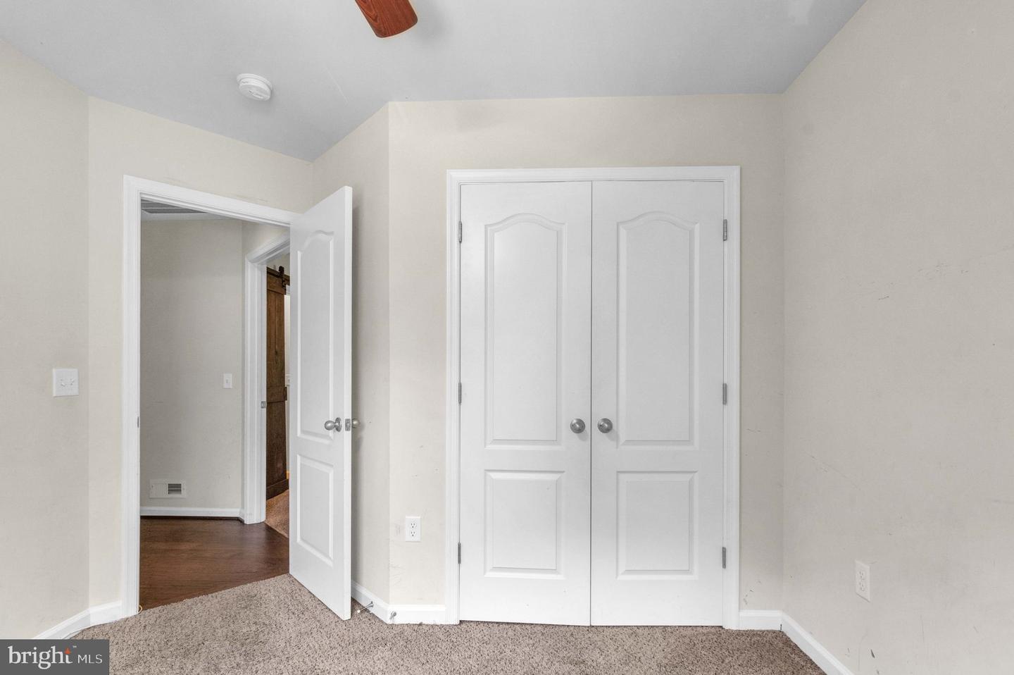 216 MINUTE MAN DR, RUTHER GLEN, Virginia 22546, 4 Bedrooms Bedrooms, 11 Rooms Rooms,3 BathroomsBathrooms,Residential,For sale,216 MINUTE MAN DR,VACV2008518 MLS # VACV2008518