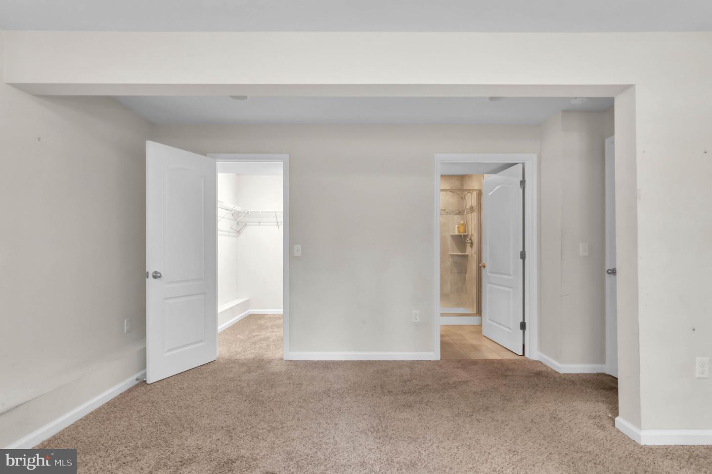 216 MINUTE MAN DR, RUTHER GLEN, Virginia 22546, 4 Bedrooms Bedrooms, 11 Rooms Rooms,3 BathroomsBathrooms,Residential,For sale,216 MINUTE MAN DR,VACV2008518 MLS # VACV2008518