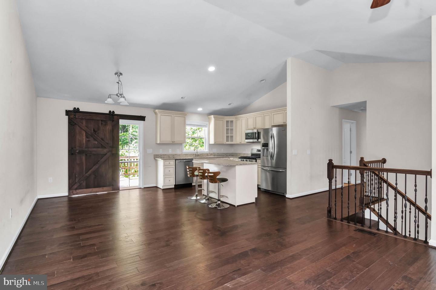 216 MINUTE MAN DR, RUTHER GLEN, Virginia 22546, 4 Bedrooms Bedrooms, 11 Rooms Rooms,3 BathroomsBathrooms,Residential,For sale,216 MINUTE MAN DR,VACV2008518 MLS # VACV2008518