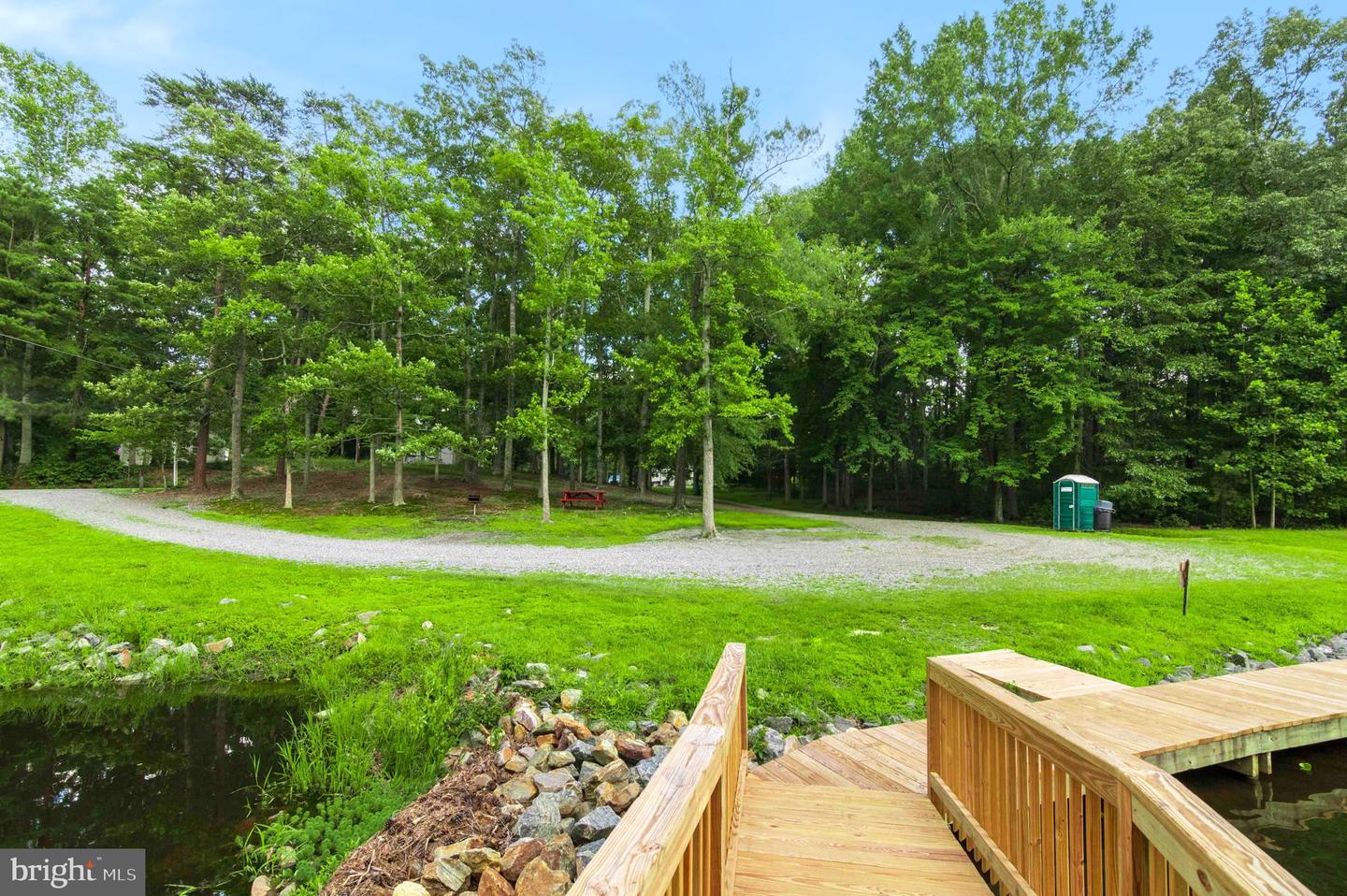 216 MINUTE MAN DR, RUTHER GLEN, Virginia 22546, 4 Bedrooms Bedrooms, 11 Rooms Rooms,3 BathroomsBathrooms,Residential,For sale,216 MINUTE MAN DR,VACV2008518 MLS # VACV2008518