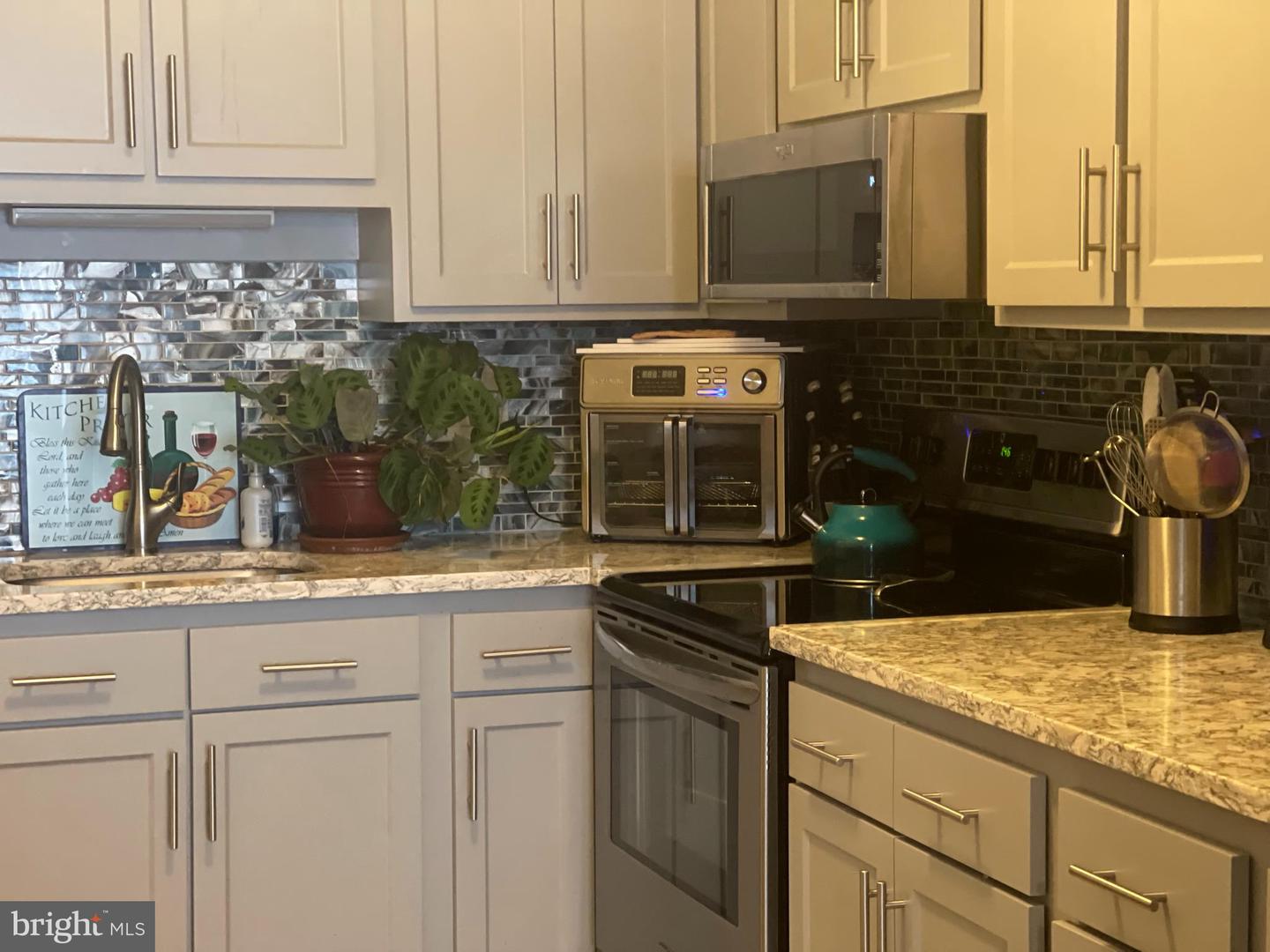 3825 MIRAMONTE PL #108B, ALEXANDRIA, Virginia 22309, 3 Bedrooms Bedrooms, ,2 BathroomsBathrooms,Residential,For sale,3825 MIRAMONTE PL #108B,VAFX2255742 MLS # VAFX2255742