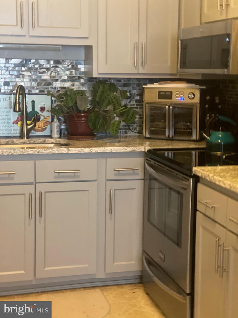 3825 MIRAMONTE PL #108B, ALEXANDRIA, Virginia 22309, 3 Bedrooms Bedrooms, ,2 BathroomsBathrooms,Residential,For sale,3825 MIRAMONTE PL #108B,VAFX2255742 MLS # VAFX2255742