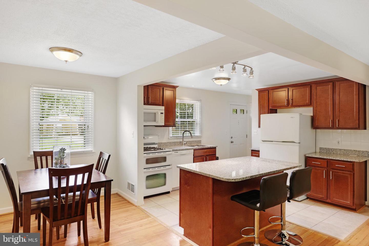 5726 N KINGS HWY, ALEXANDRIA, Virginia 22303, 4 Bedrooms Bedrooms, ,2 BathroomsBathrooms,Residential,For sale,5726 N KINGS HWY,VAFX2255772 MLS # VAFX2255772