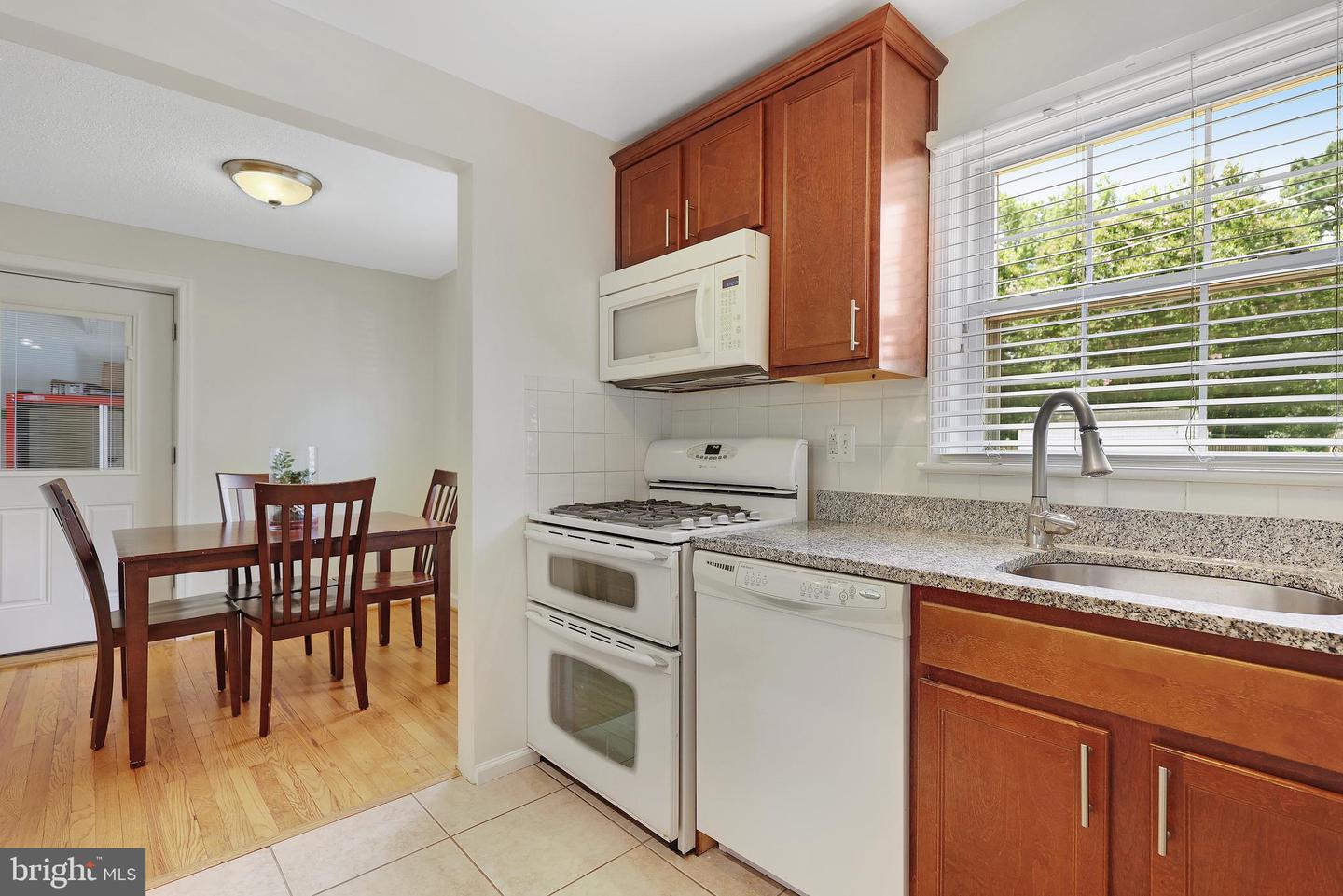 5726 N KINGS HWY, ALEXANDRIA, Virginia 22303, 4 Bedrooms Bedrooms, ,2 BathroomsBathrooms,Residential,For sale,5726 N KINGS HWY,VAFX2255772 MLS # VAFX2255772