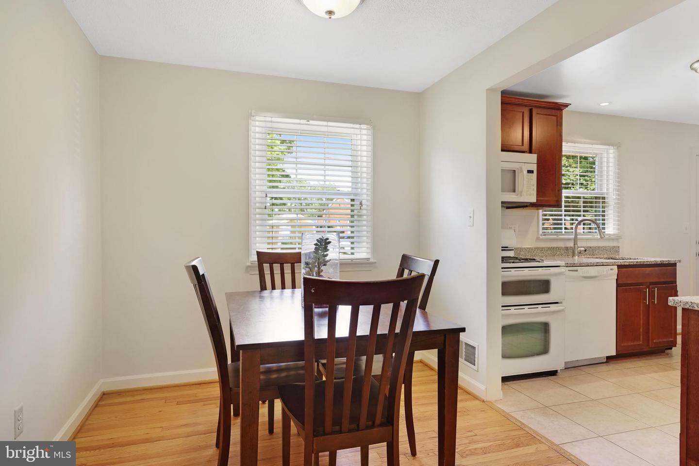 5726 N KINGS HWY, ALEXANDRIA, Virginia 22303, 4 Bedrooms Bedrooms, ,2 BathroomsBathrooms,Residential,For sale,5726 N KINGS HWY,VAFX2255772 MLS # VAFX2255772