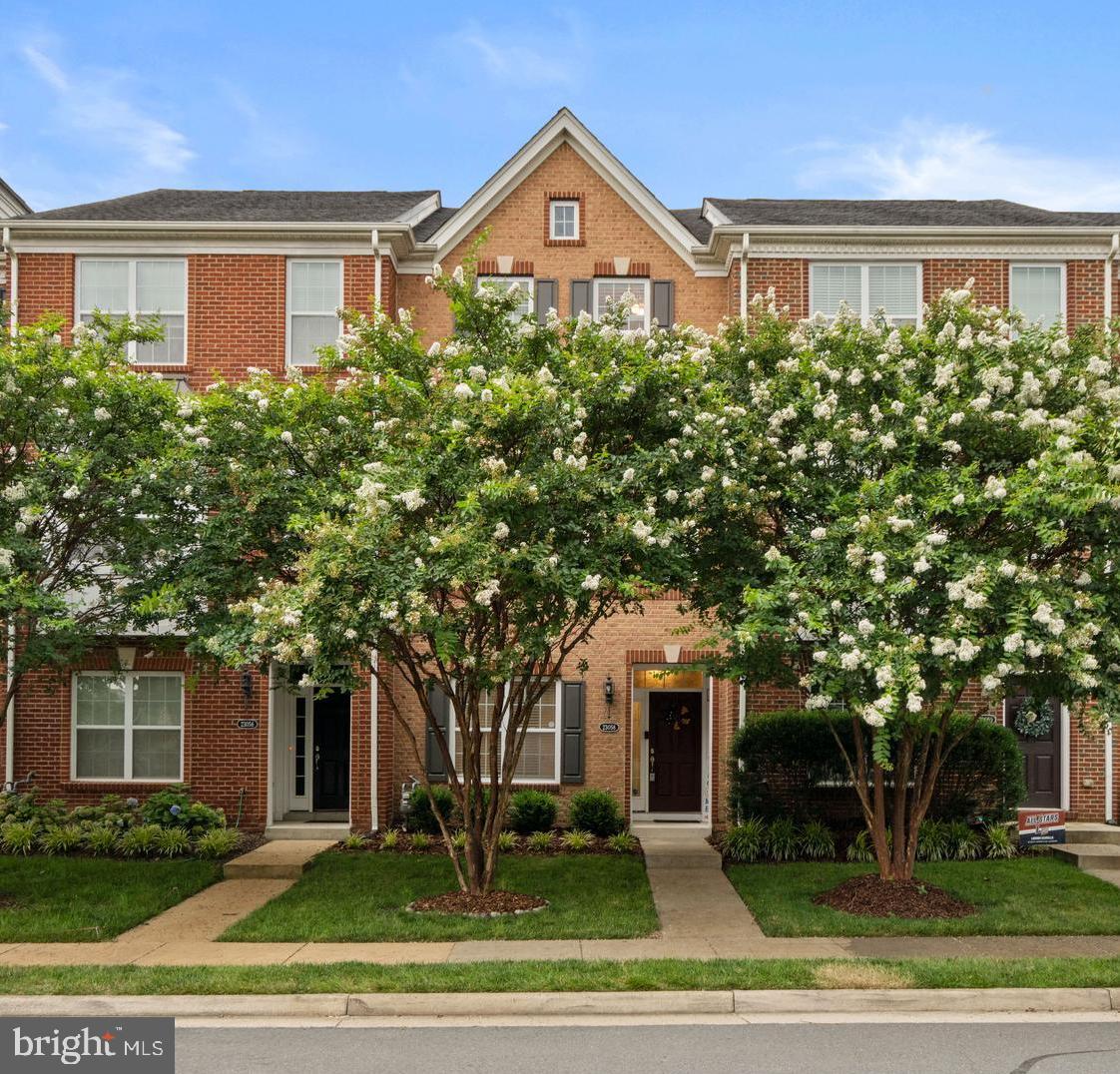23058 WEYBRIDGE SQ, BROADLANDS, Virginia 20148, 4 Bedrooms Bedrooms, ,3 BathroomsBathrooms,Residential,For sale,23058 WEYBRIDGE SQ,VALO2102316 MLS # VALO2102316