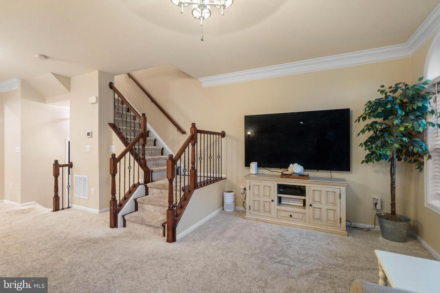 23058 WEYBRIDGE SQ, BROADLANDS, Virginia 20148, 4 Bedrooms Bedrooms, ,3 BathroomsBathrooms,Residential,For sale,23058 WEYBRIDGE SQ,VALO2102316 MLS # VALO2102316