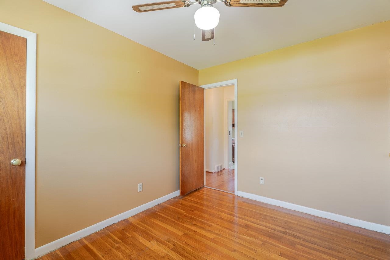 780 BROADVIEW DR, HARRISONBURG, Virginia 22802, 3 Bedrooms Bedrooms, ,1 BathroomBathrooms,Residential,780 BROADVIEW DR,667055 MLS # 667055