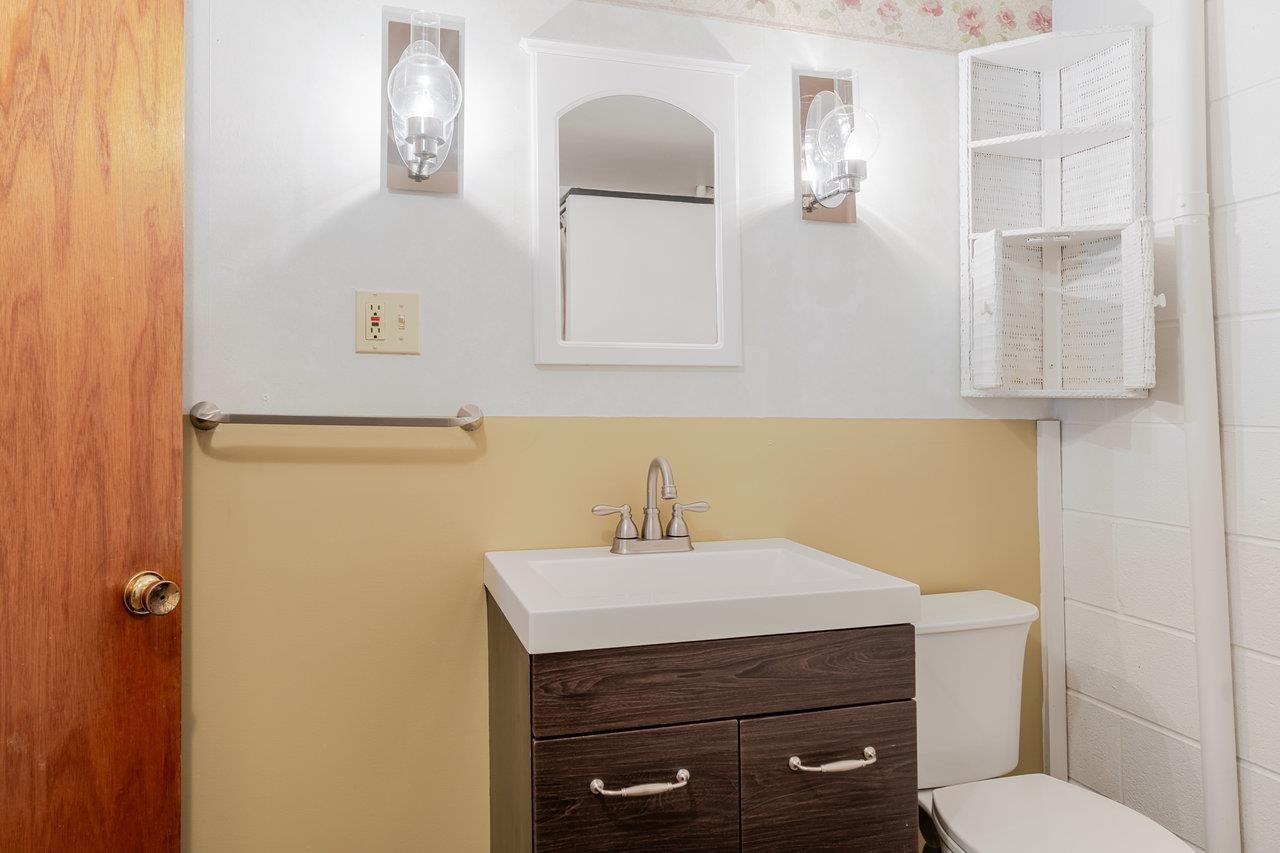 780 BROADVIEW DR, HARRISONBURG, Virginia 22802, 3 Bedrooms Bedrooms, ,1 BathroomBathrooms,Residential,780 BROADVIEW DR,667055 MLS # 667055