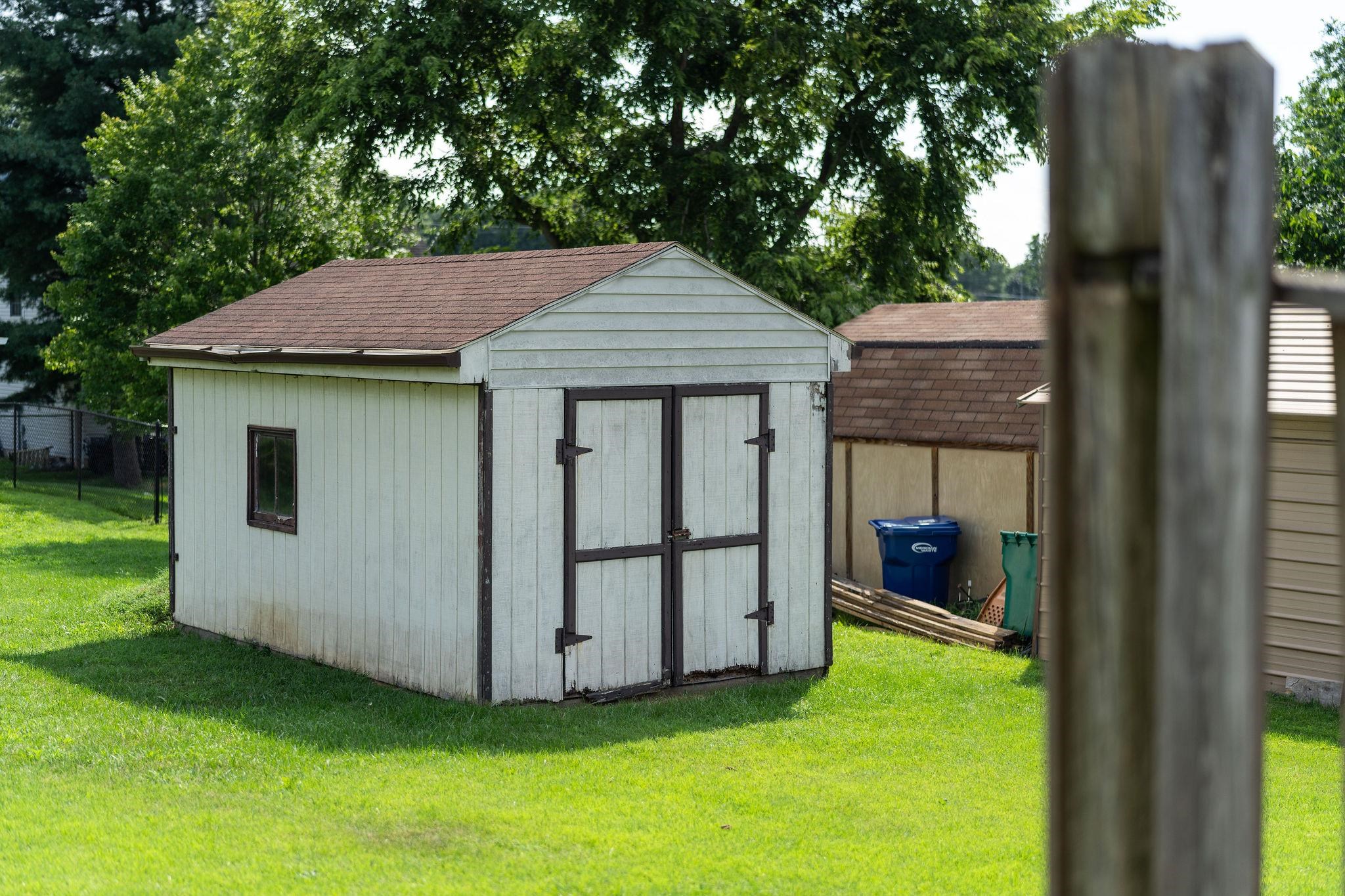 407 8TH ST, GROTTOES, Virginia 24441, 2 Bedrooms Bedrooms, ,1 BathroomBathrooms,Residential,L 32 B 87,407 8TH ST,667056 MLS # 667056