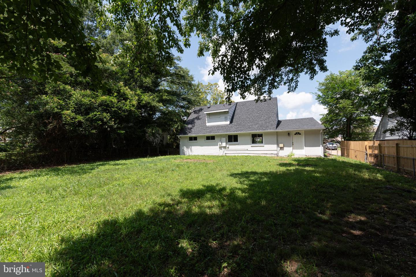 1305 BARNARD DR, HENRICO, Virginia 23229, 4 Bedrooms Bedrooms, ,2 BathroomsBathrooms,Residential,For sale,1305 BARNARD DR,VAHN2000990 MLS # VAHN2000990