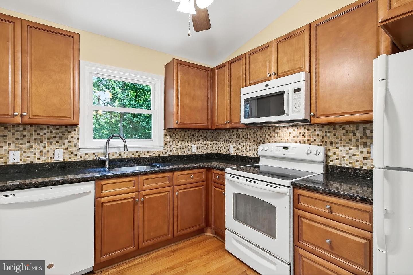 2942 FOX TAIL CT, WOODBRIDGE, Virginia 22192, 3 Bedrooms Bedrooms, ,2 BathroomsBathrooms,Residential,For sale,2942 FOX TAIL CT,VAPW2099368 MLS # VAPW2099368