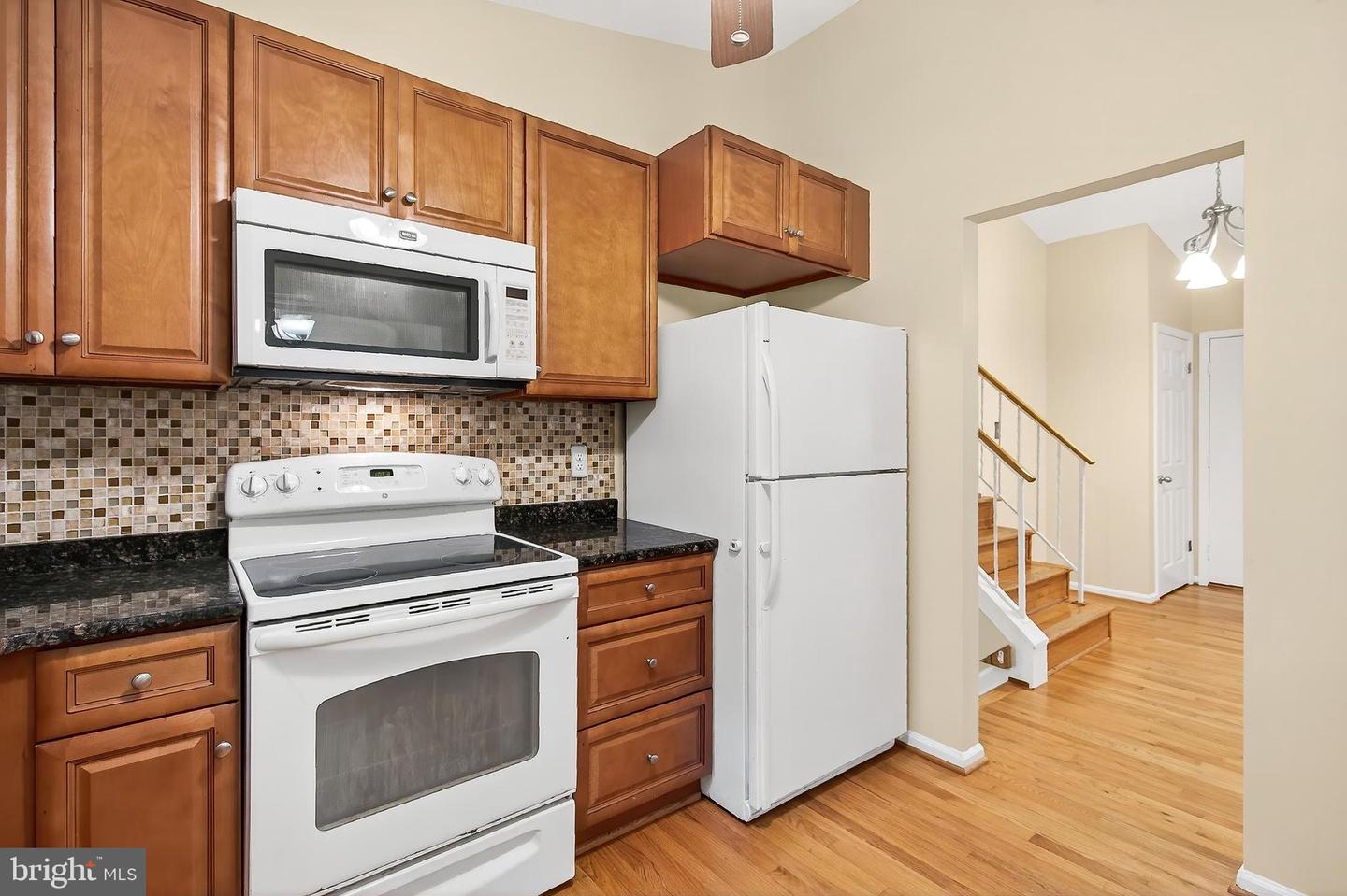 2942 FOX TAIL CT, WOODBRIDGE, Virginia 22192, 3 Bedrooms Bedrooms, ,2 BathroomsBathrooms,Residential,For sale,2942 FOX TAIL CT,VAPW2099368 MLS # VAPW2099368