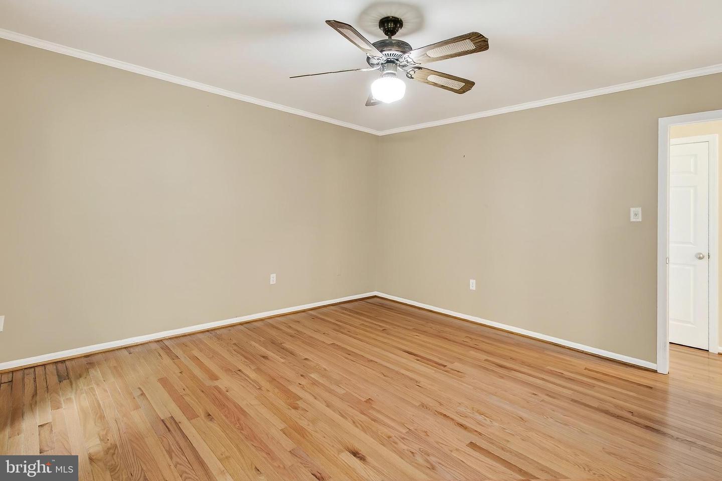 2942 FOX TAIL CT, WOODBRIDGE, Virginia 22192, 3 Bedrooms Bedrooms, ,2 BathroomsBathrooms,Residential,For sale,2942 FOX TAIL CT,VAPW2099368 MLS # VAPW2099368