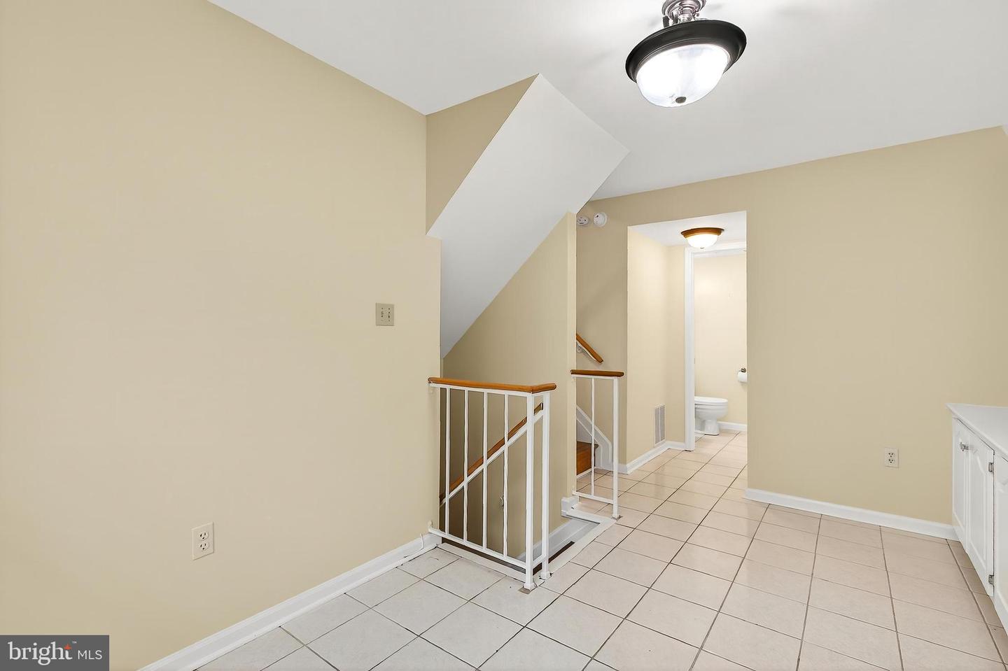 2942 FOX TAIL CT, WOODBRIDGE, Virginia 22192, 3 Bedrooms Bedrooms, ,2 BathroomsBathrooms,Residential,For sale,2942 FOX TAIL CT,VAPW2099368 MLS # VAPW2099368