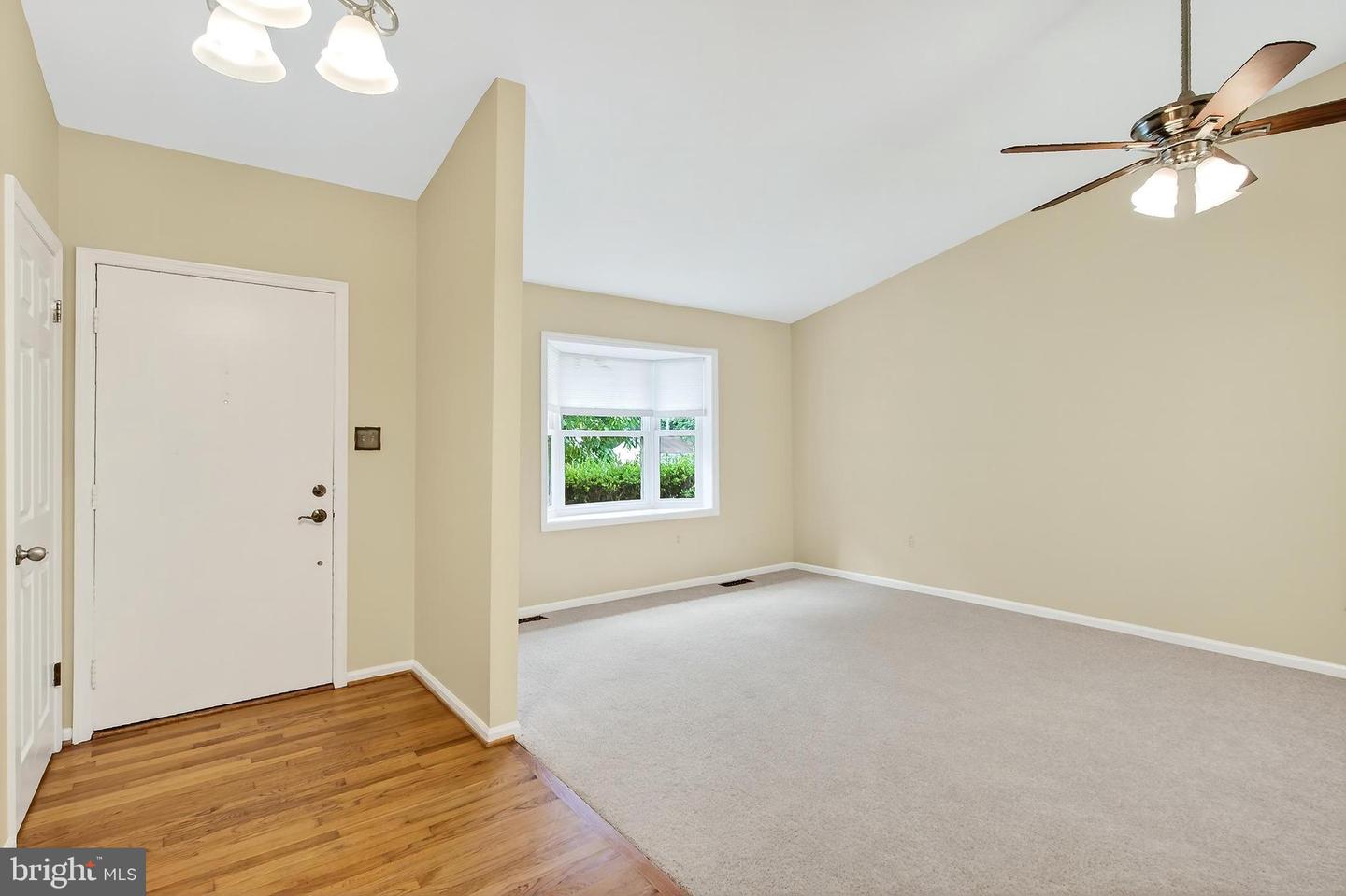 2942 FOX TAIL CT, WOODBRIDGE, Virginia 22192, 3 Bedrooms Bedrooms, ,2 BathroomsBathrooms,Residential,For sale,2942 FOX TAIL CT,VAPW2099368 MLS # VAPW2099368