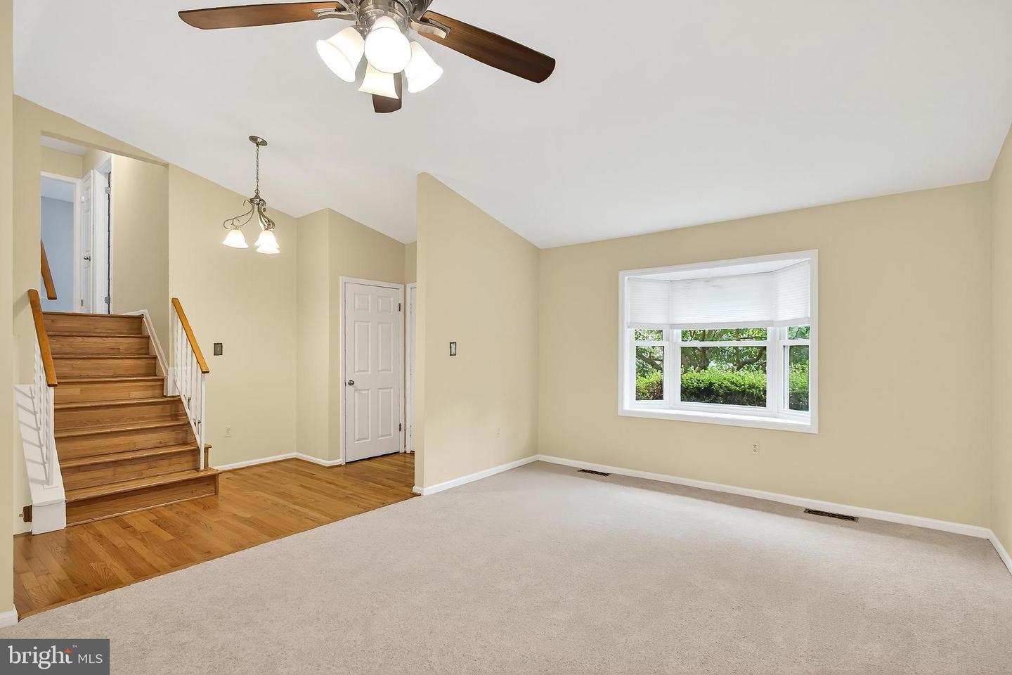 2942 FOX TAIL CT, WOODBRIDGE, Virginia 22192, 3 Bedrooms Bedrooms, ,2 BathroomsBathrooms,Residential,For sale,2942 FOX TAIL CT,VAPW2099368 MLS # VAPW2099368