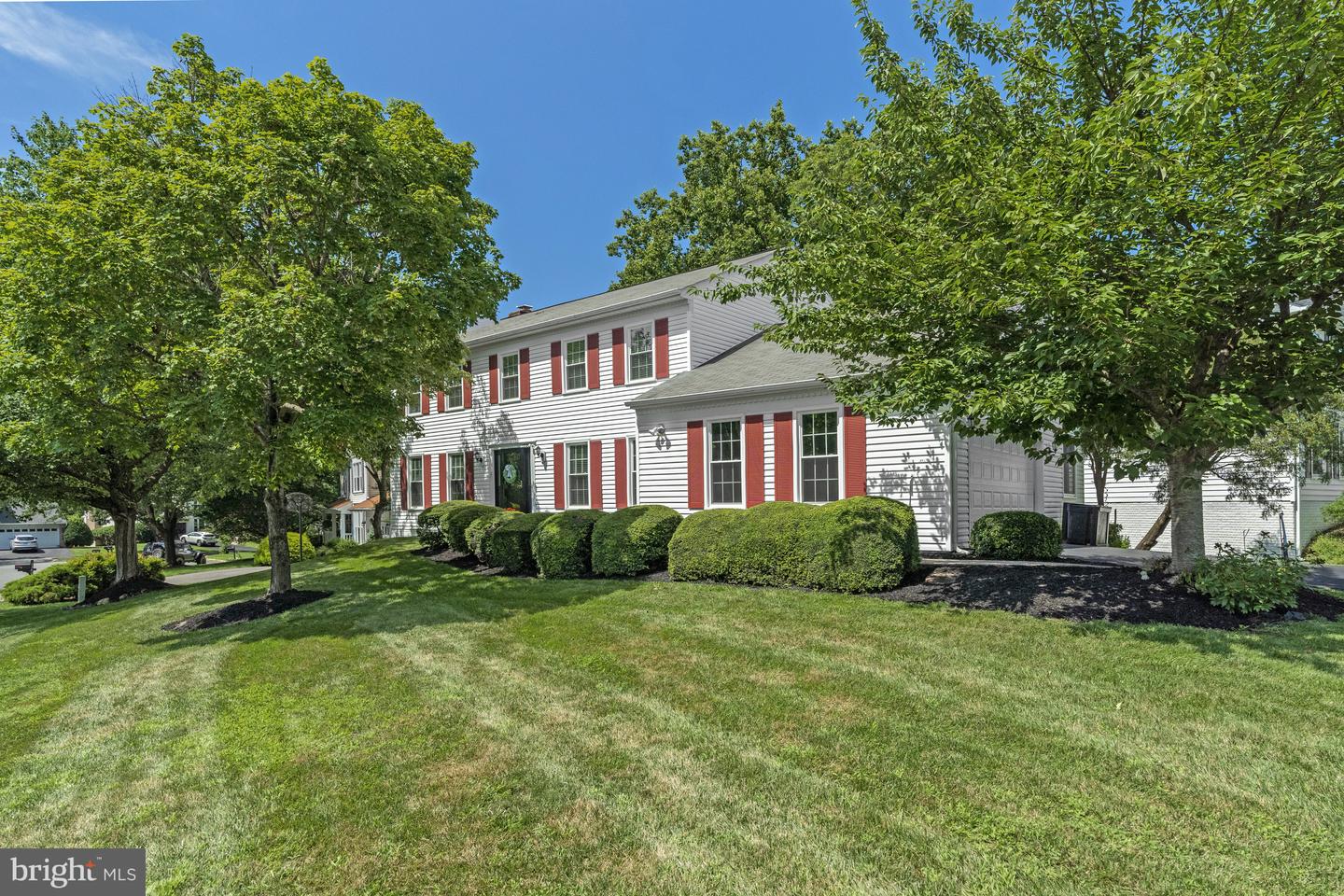 13901 STONEFIELD LN, CLIFTON, Virginia 20124, 4 Bedrooms Bedrooms, ,3 BathroomsBathrooms,Residential,For sale,13901 STONEFIELD LN,VAFX2255880 MLS # VAFX2255880