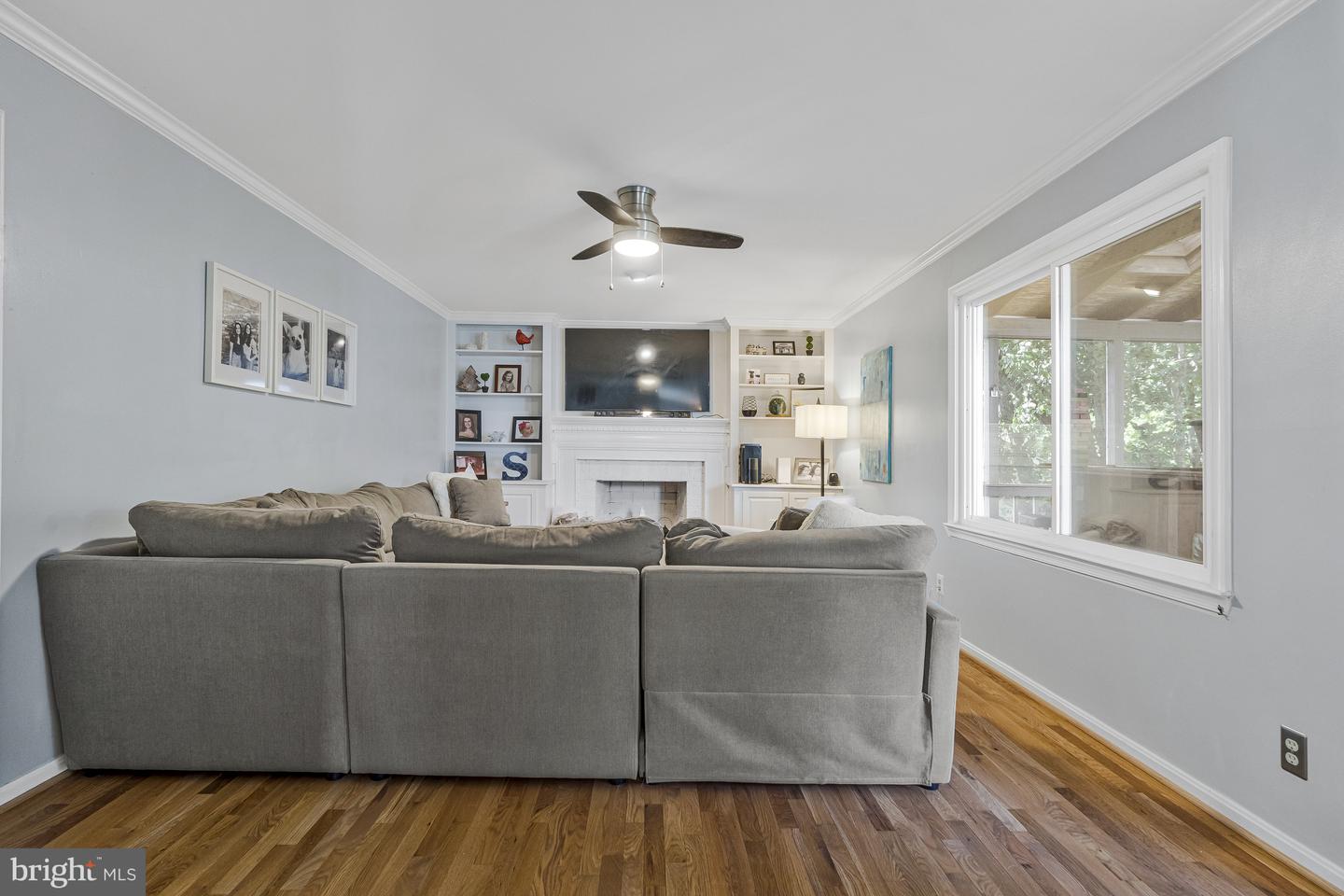 13901 STONEFIELD LN, CLIFTON, Virginia 20124, 4 Bedrooms Bedrooms, ,3 BathroomsBathrooms,Residential,For sale,13901 STONEFIELD LN,VAFX2255880 MLS # VAFX2255880