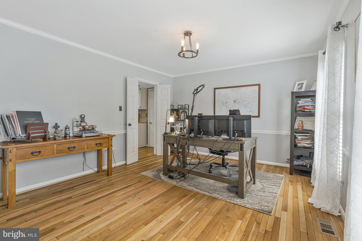13901 STONEFIELD LN, CLIFTON, Virginia 20124, 4 Bedrooms Bedrooms, ,3 BathroomsBathrooms,Residential,For sale,13901 STONEFIELD LN,VAFX2255880 MLS # VAFX2255880