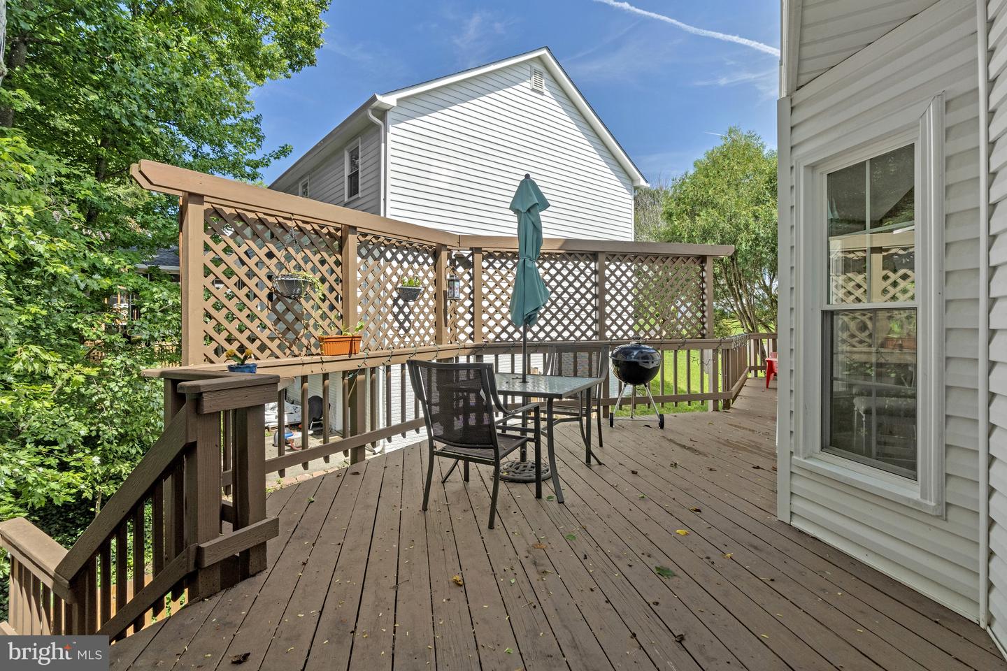 13901 STONEFIELD LN, CLIFTON, Virginia 20124, 4 Bedrooms Bedrooms, ,3 BathroomsBathrooms,Residential,For sale,13901 STONEFIELD LN,VAFX2255880 MLS # VAFX2255880
