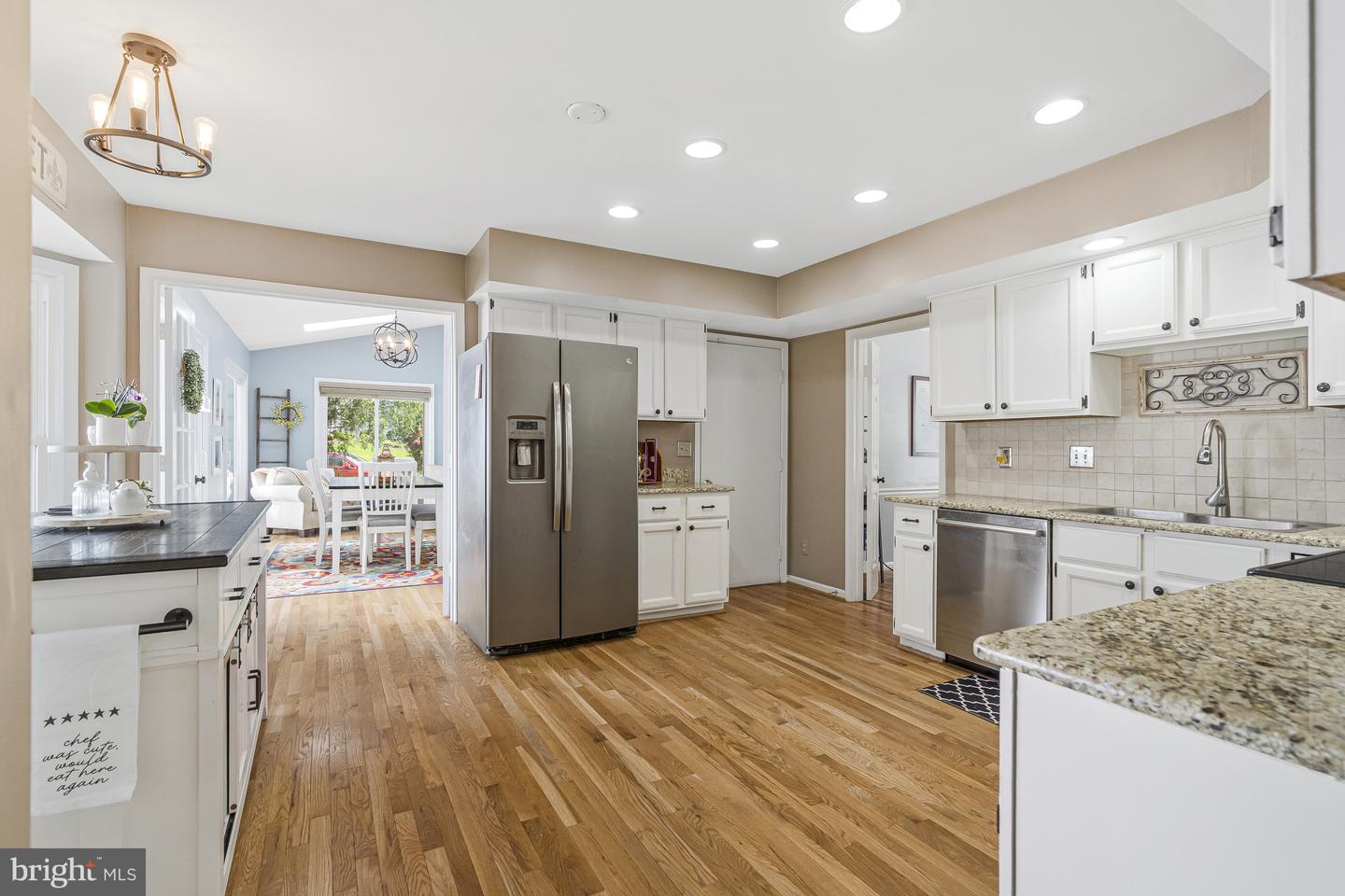 13901 STONEFIELD LN, CLIFTON, Virginia 20124, 4 Bedrooms Bedrooms, ,3 BathroomsBathrooms,Residential,For sale,13901 STONEFIELD LN,VAFX2255880 MLS # VAFX2255880