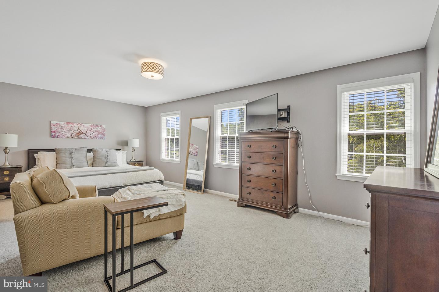 13901 STONEFIELD LN, CLIFTON, Virginia 20124, 4 Bedrooms Bedrooms, ,3 BathroomsBathrooms,Residential,For sale,13901 STONEFIELD LN,VAFX2255880 MLS # VAFX2255880