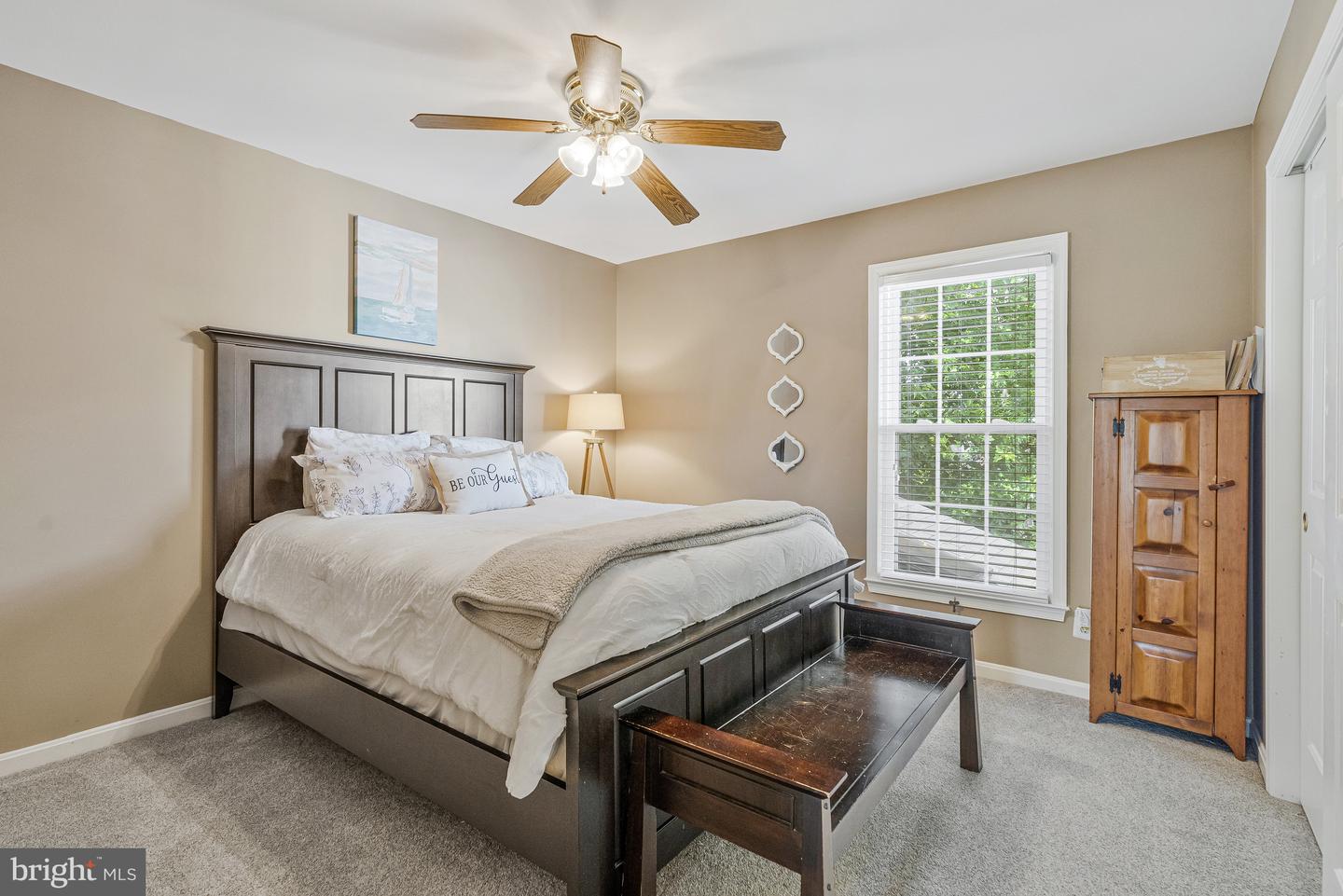 13901 STONEFIELD LN, CLIFTON, Virginia 20124, 4 Bedrooms Bedrooms, ,3 BathroomsBathrooms,Residential,For sale,13901 STONEFIELD LN,VAFX2255880 MLS # VAFX2255880