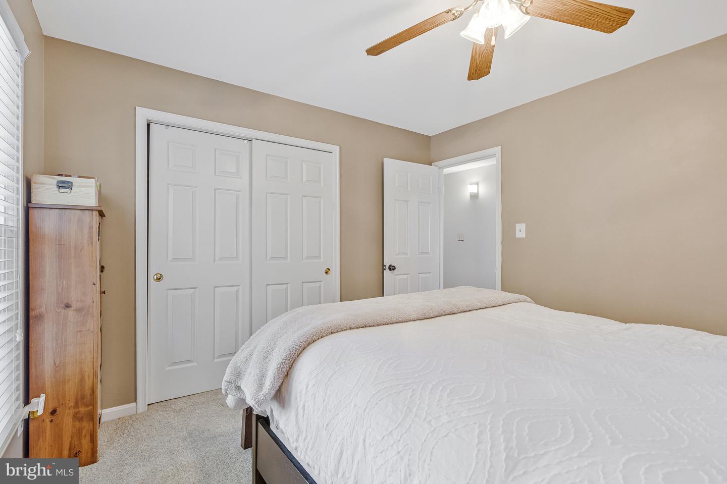 13901 STONEFIELD LN, CLIFTON, Virginia 20124, 4 Bedrooms Bedrooms, ,3 BathroomsBathrooms,Residential,For sale,13901 STONEFIELD LN,VAFX2255880 MLS # VAFX2255880