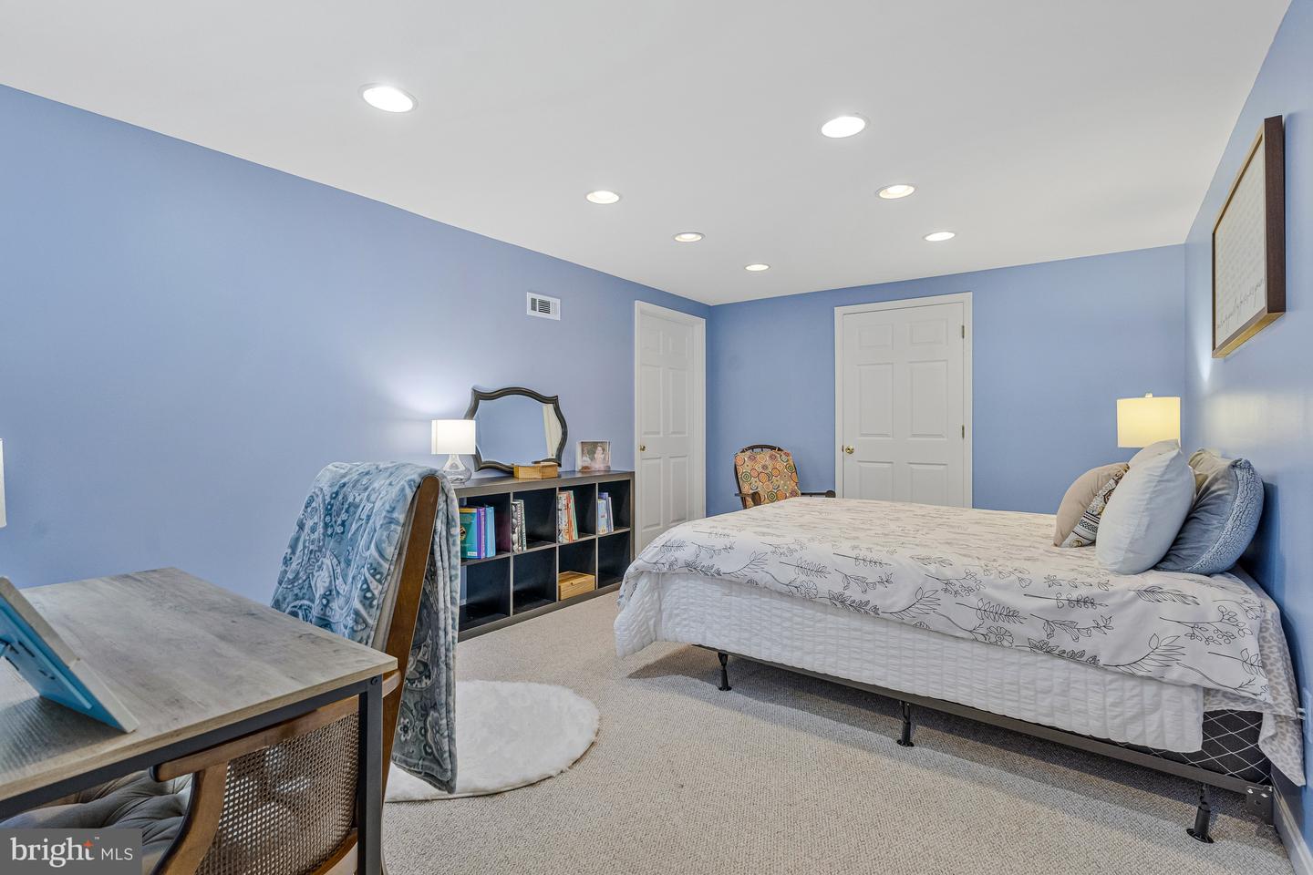 13901 STONEFIELD LN, CLIFTON, Virginia 20124, 4 Bedrooms Bedrooms, ,3 BathroomsBathrooms,Residential,For sale,13901 STONEFIELD LN,VAFX2255880 MLS # VAFX2255880