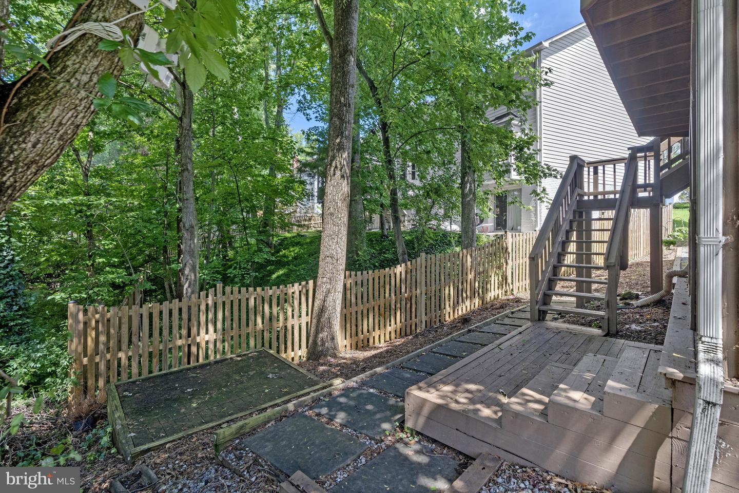 13901 STONEFIELD LN, CLIFTON, Virginia 20124, 4 Bedrooms Bedrooms, ,3 BathroomsBathrooms,Residential,For sale,13901 STONEFIELD LN,VAFX2255880 MLS # VAFX2255880