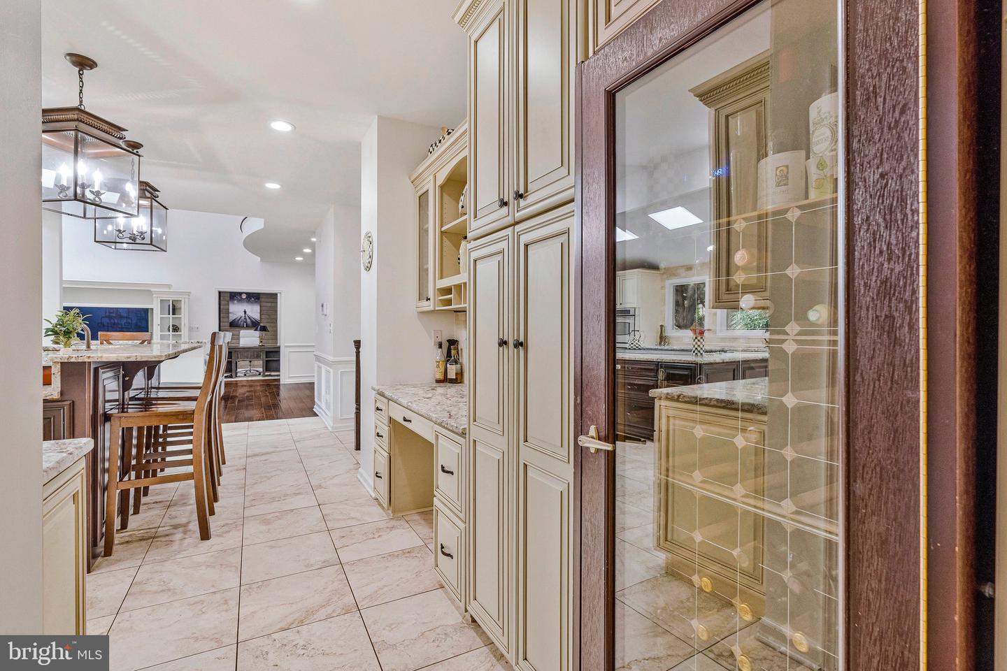 3189 POND MIST WAY, HERNDON, Virginia 20171, 4 Bedrooms Bedrooms, ,4 BathroomsBathrooms,Residential,For sale,3189 POND MIST WAY,VAFX2255962 MLS # VAFX2255962