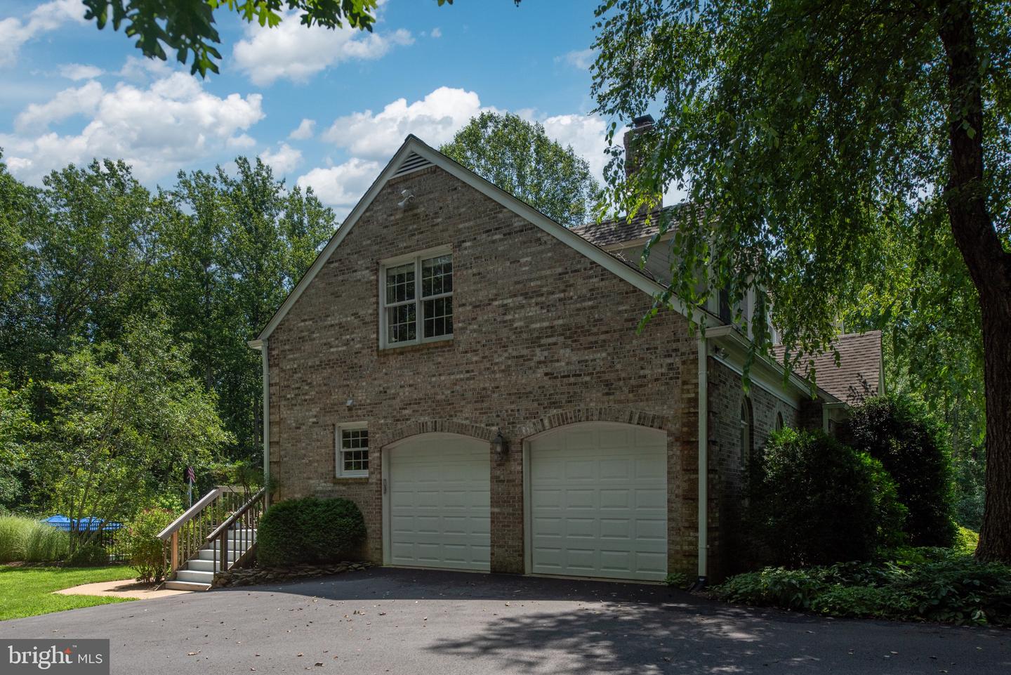 10361 DOMINION CT, MARSHALL, Virginia 20115, 4 Bedrooms Bedrooms, ,4 BathroomsBathrooms,Residential,For sale,10361 DOMINION CT,VAFQ2017478 MLS # VAFQ2017478
