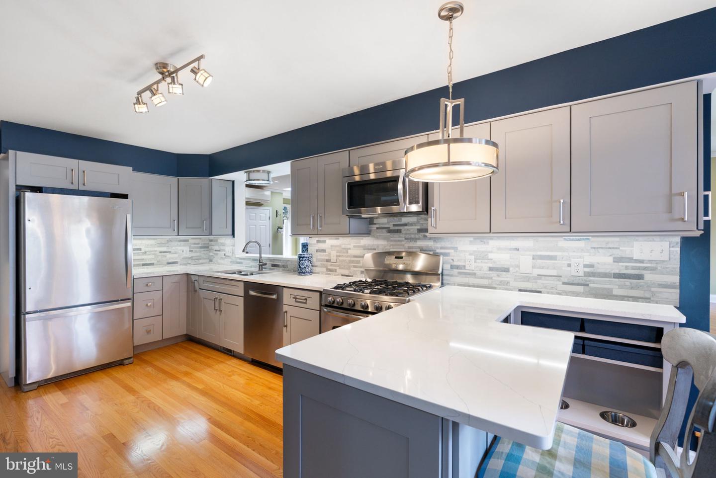 315 W WHITLOCK AVE, WINCHESTER, Virginia 22601, 5 Bedrooms Bedrooms, ,3 BathroomsBathrooms,Residential,For sale,315 W WHITLOCK AVE,VAWI2008718 MLS # VAWI2008718