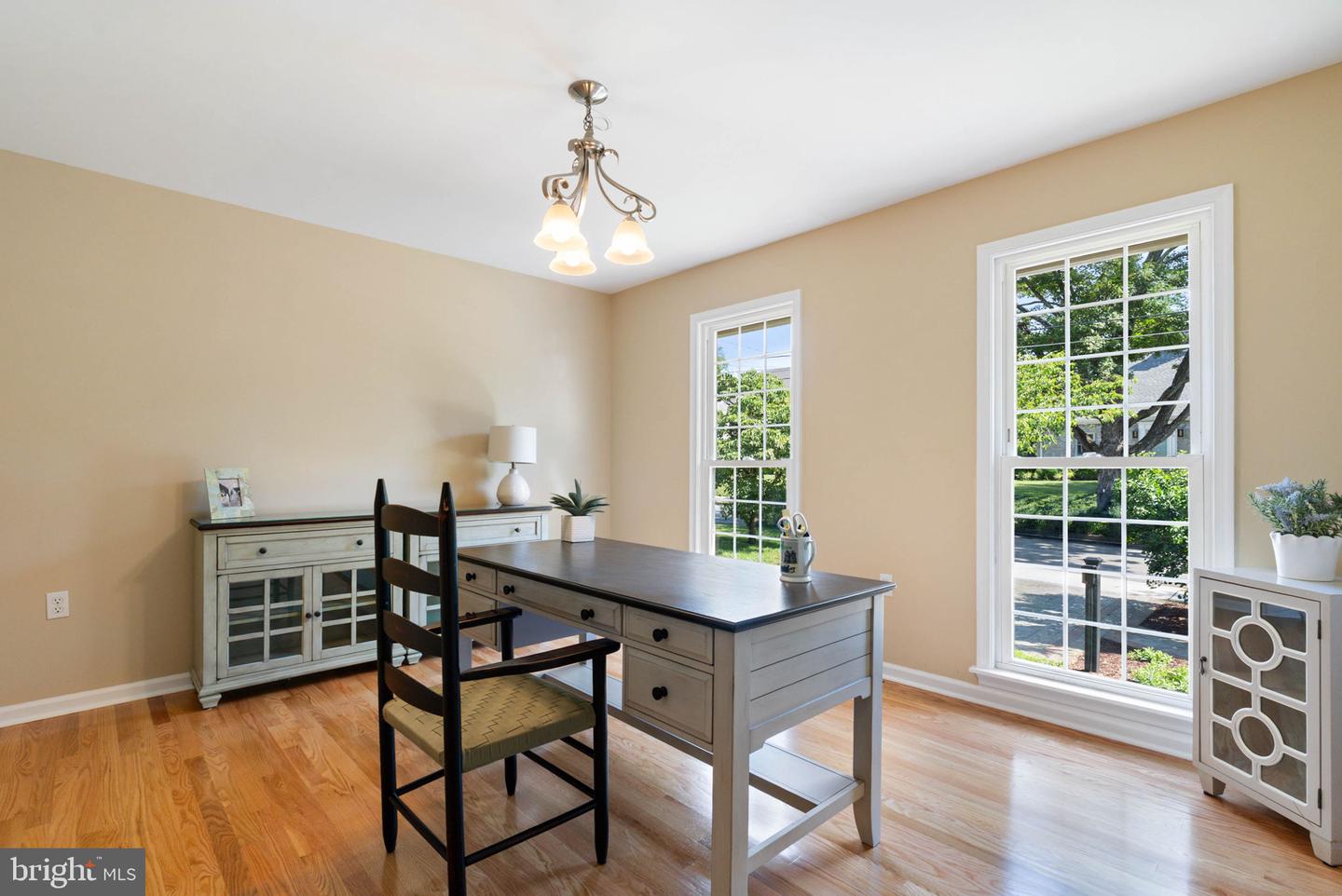 315 W WHITLOCK AVE, WINCHESTER, Virginia 22601, 5 Bedrooms Bedrooms, ,3 BathroomsBathrooms,Residential,For sale,315 W WHITLOCK AVE,VAWI2008718 MLS # VAWI2008718