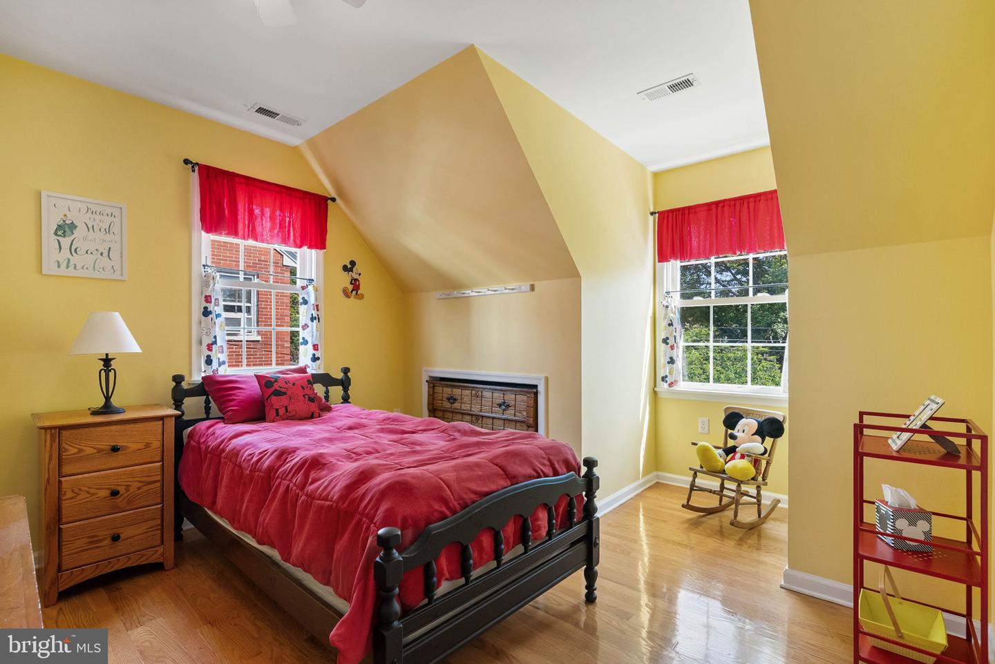 315 W WHITLOCK AVE, WINCHESTER, Virginia 22601, 5 Bedrooms Bedrooms, ,3 BathroomsBathrooms,Residential,For sale,315 W WHITLOCK AVE,VAWI2008718 MLS # VAWI2008718