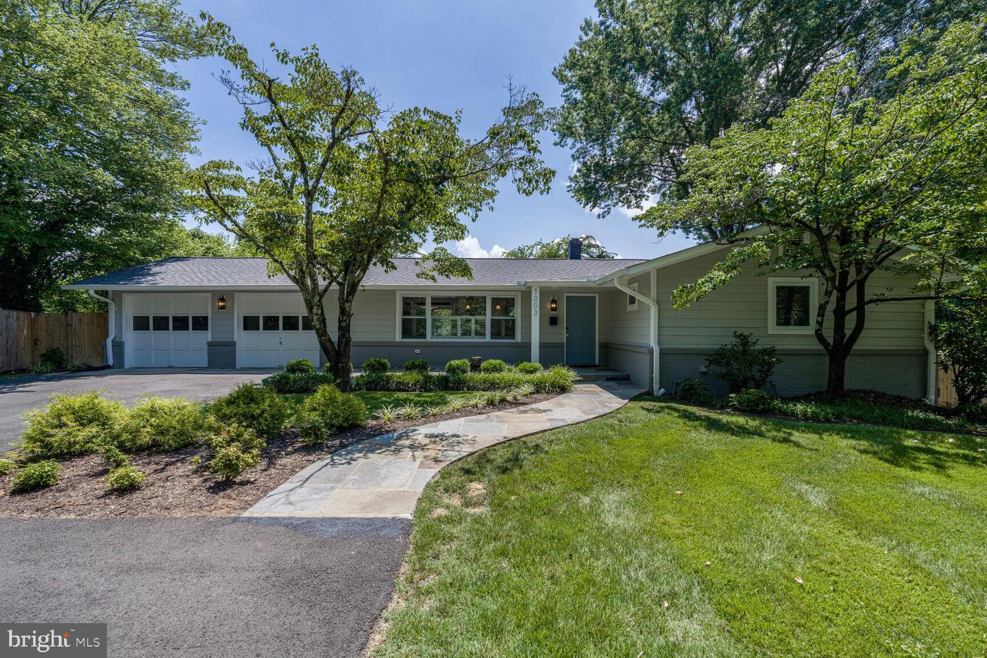 1003 COLLINGWOOD RD, ALEXANDRIA, Virginia 22308, 4 Bedrooms Bedrooms, ,3 BathroomsBathrooms,Residential,For sale,1003 COLLINGWOOD RD,VAFX2256072 MLS # VAFX2256072