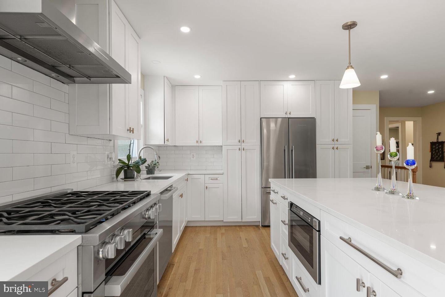 1003 COLLINGWOOD RD, ALEXANDRIA, Virginia 22308, 4 Bedrooms Bedrooms, ,3 BathroomsBathrooms,Residential,For sale,1003 COLLINGWOOD RD,VAFX2256072 MLS # VAFX2256072