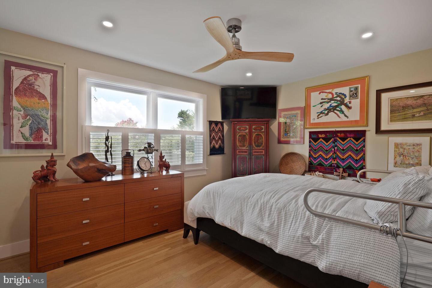 1003 COLLINGWOOD RD, ALEXANDRIA, Virginia 22308, 4 Bedrooms Bedrooms, ,3 BathroomsBathrooms,Residential,For sale,1003 COLLINGWOOD RD,VAFX2256072 MLS # VAFX2256072