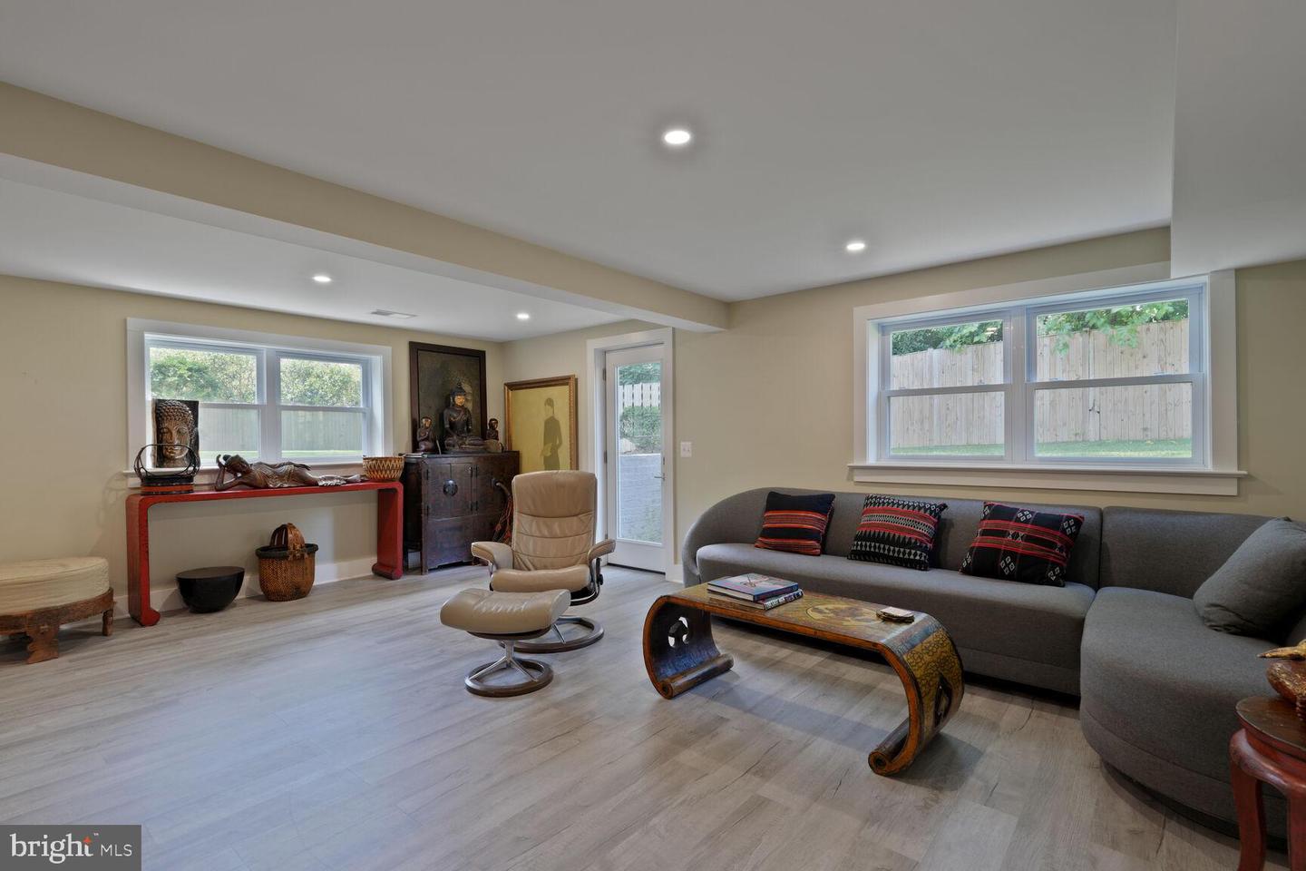 1003 COLLINGWOOD RD, ALEXANDRIA, Virginia 22308, 4 Bedrooms Bedrooms, ,3 BathroomsBathrooms,Residential,For sale,1003 COLLINGWOOD RD,VAFX2256072 MLS # VAFX2256072