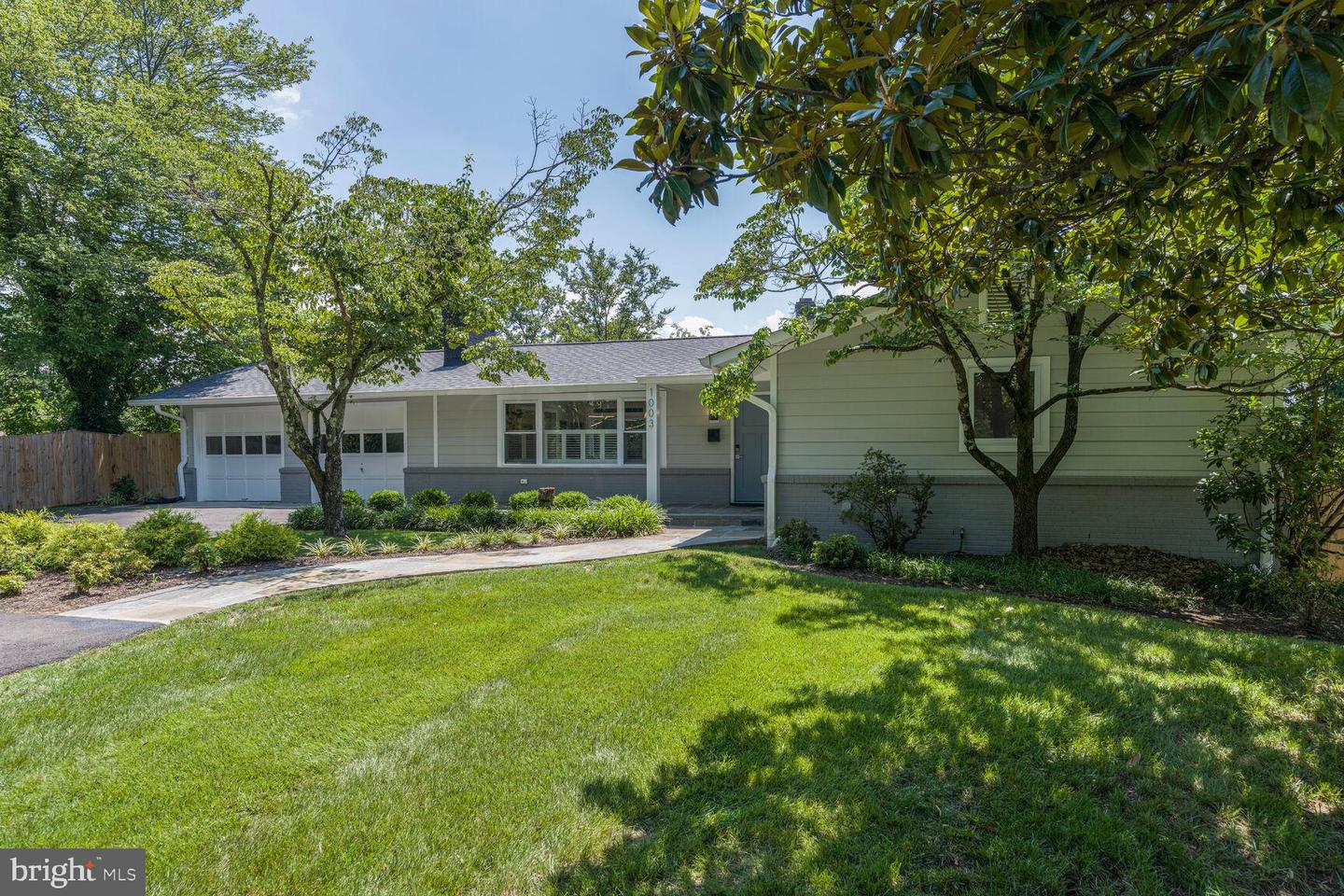 1003 COLLINGWOOD RD, ALEXANDRIA, Virginia 22308, 4 Bedrooms Bedrooms, ,3 BathroomsBathrooms,Residential,For sale,1003 COLLINGWOOD RD,VAFX2256072 MLS # VAFX2256072