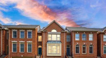 126 MENDON LN SW, VIENNA, Virginia 22180, 3 Bedrooms Bedrooms, ,2 BathroomsBathrooms,Residential,For sale,126 MENDON LN SW,VAFX2256102 MLS # VAFX2256102